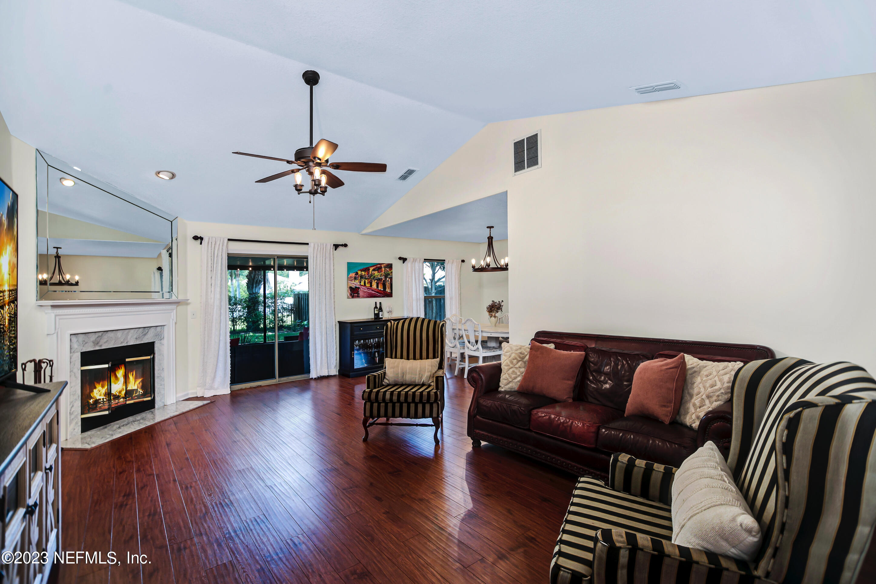2014 CAPISTRANO Drive