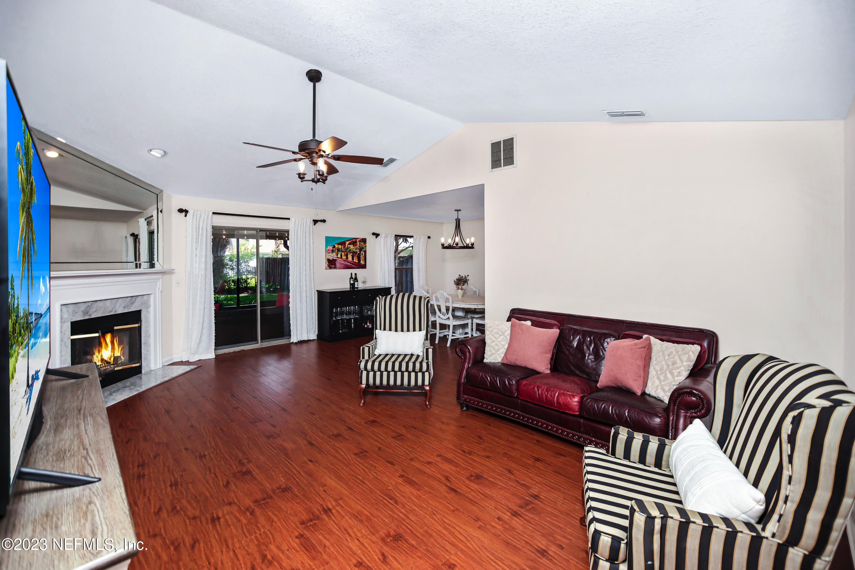 2014 CAPISTRANO Drive