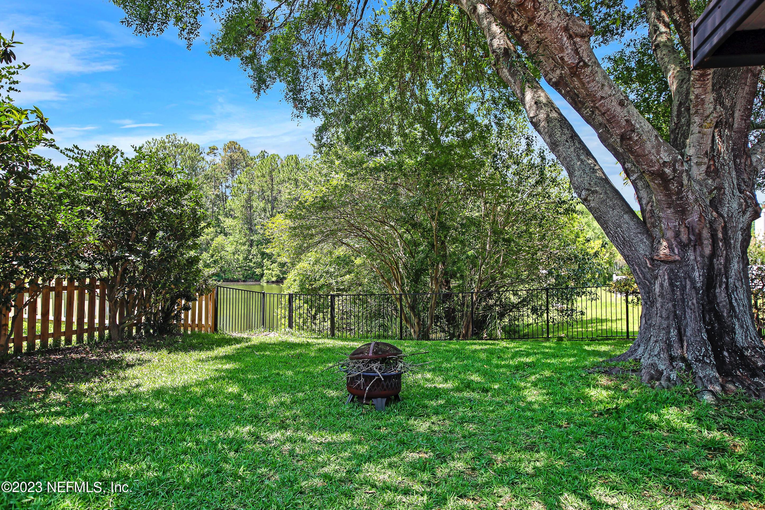 2014 CAPISTRANO Drive