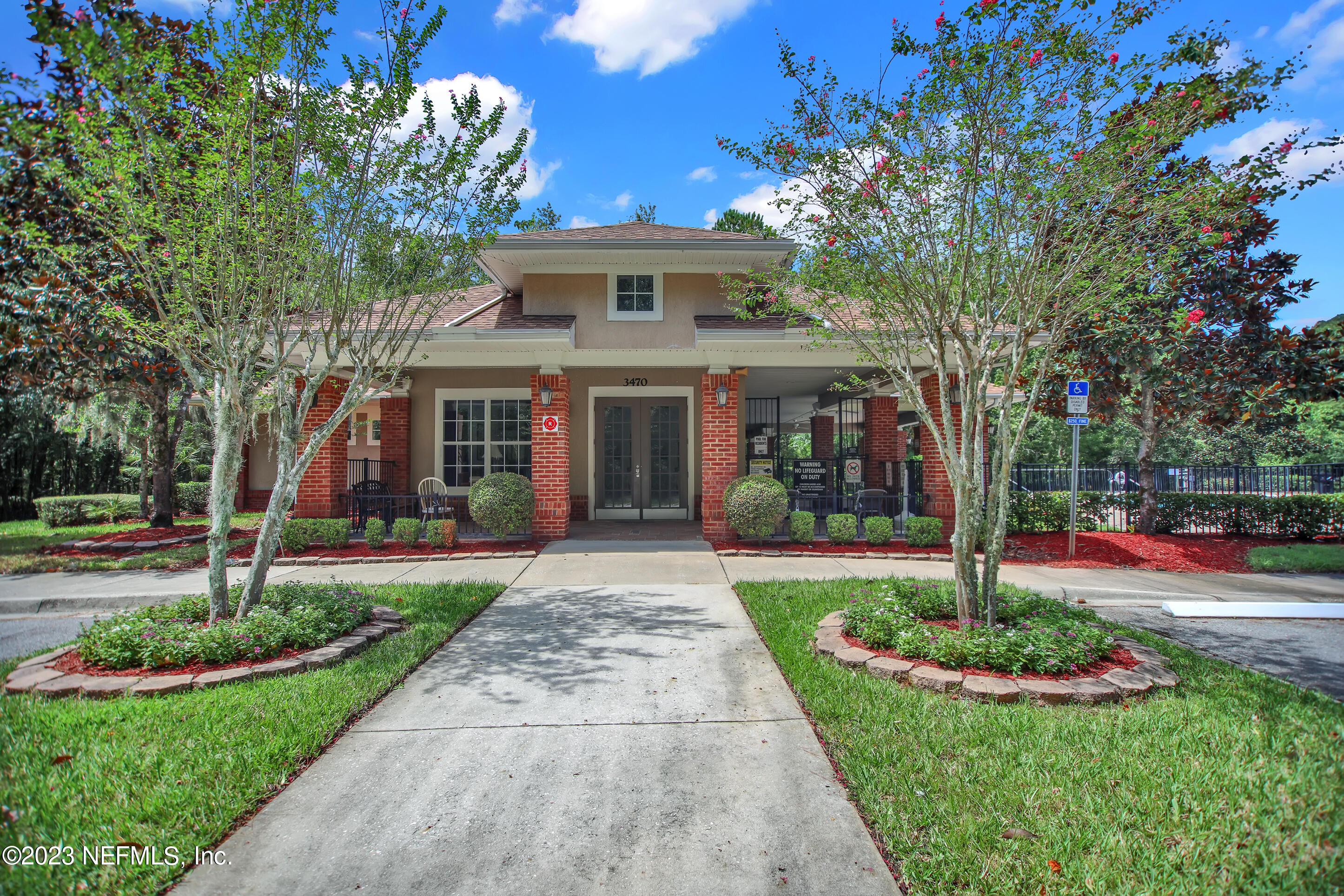 3143 HOLLOW TREE Court