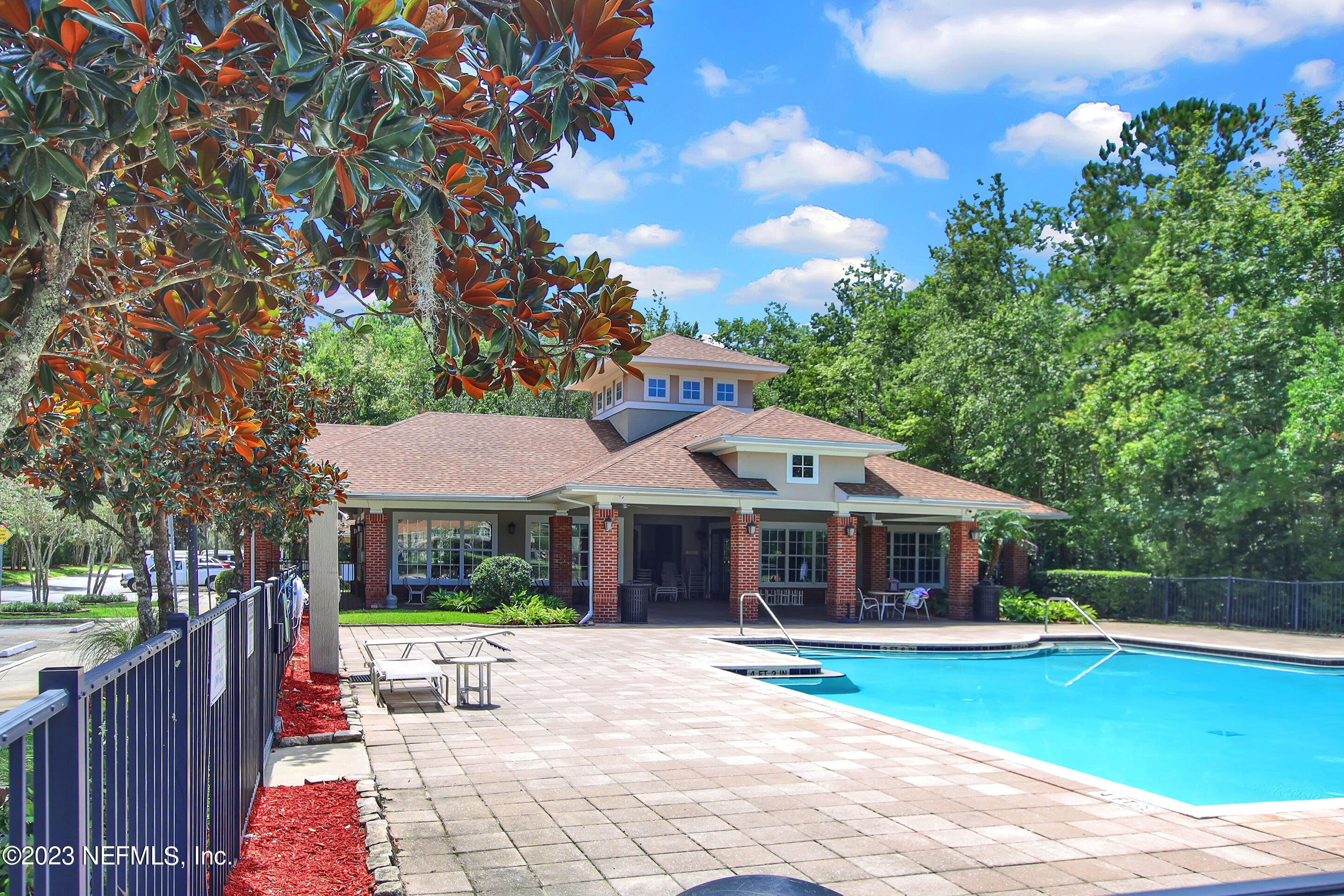 3143 HOLLOW TREE Court