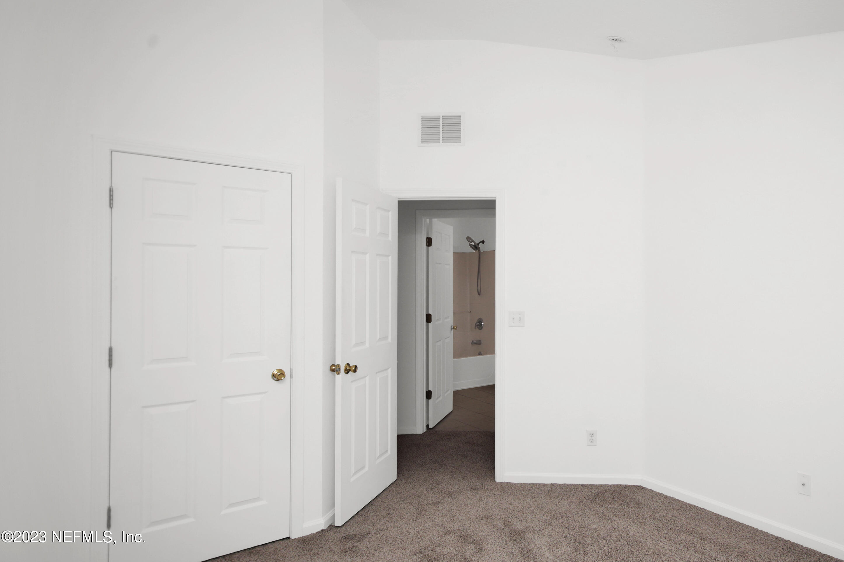 3143 HOLLOW TREE Court