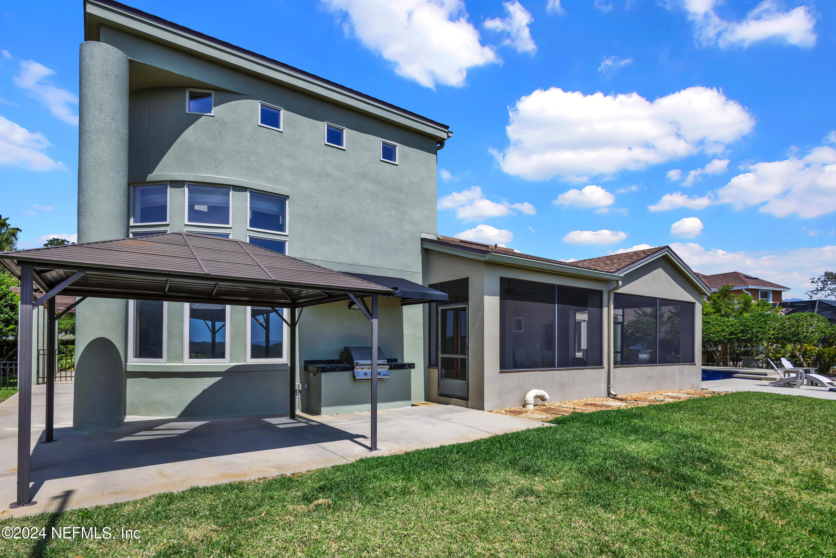 2336 PINE ISLAND Court