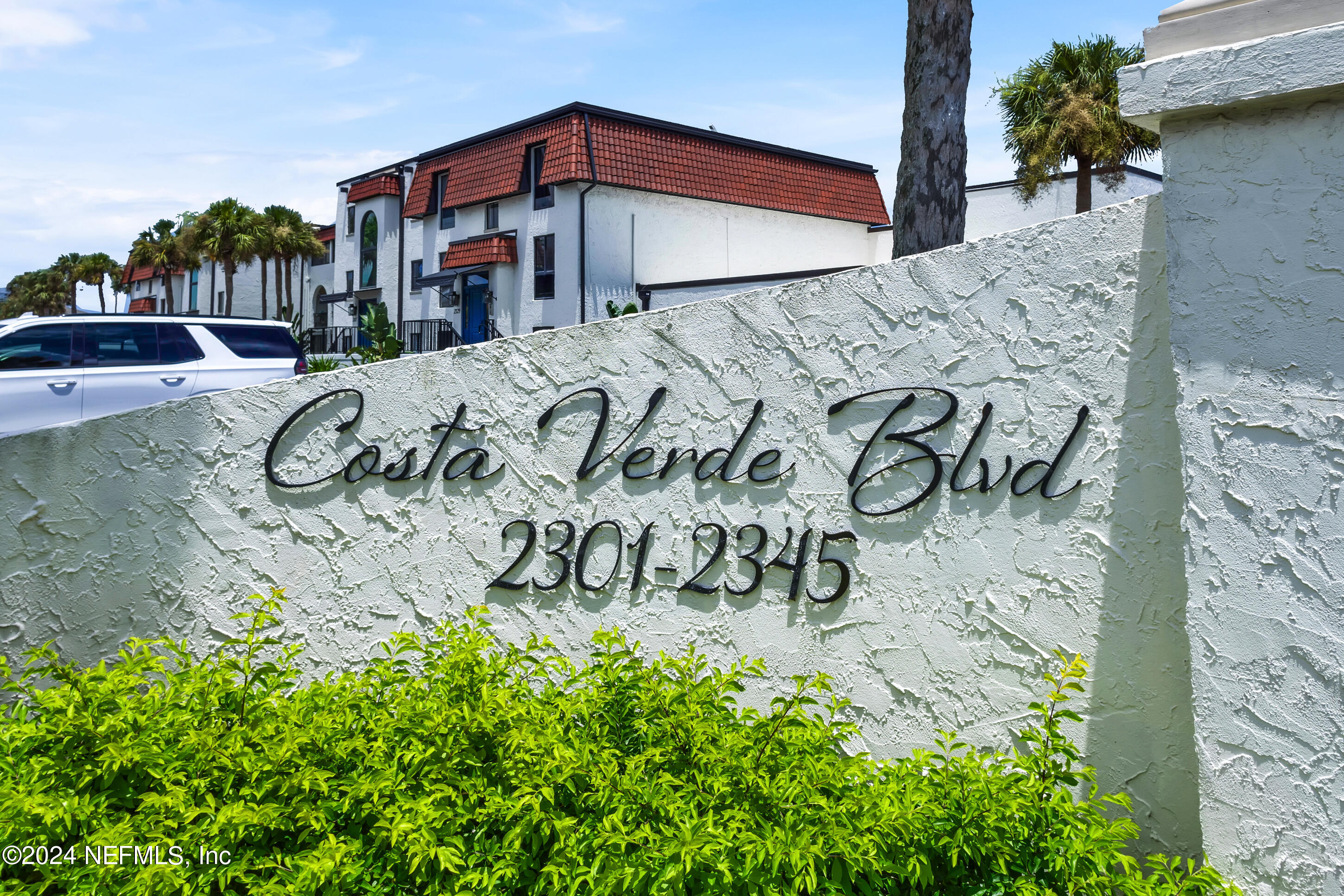 2339 COSTA VERDE Boulevard, 201