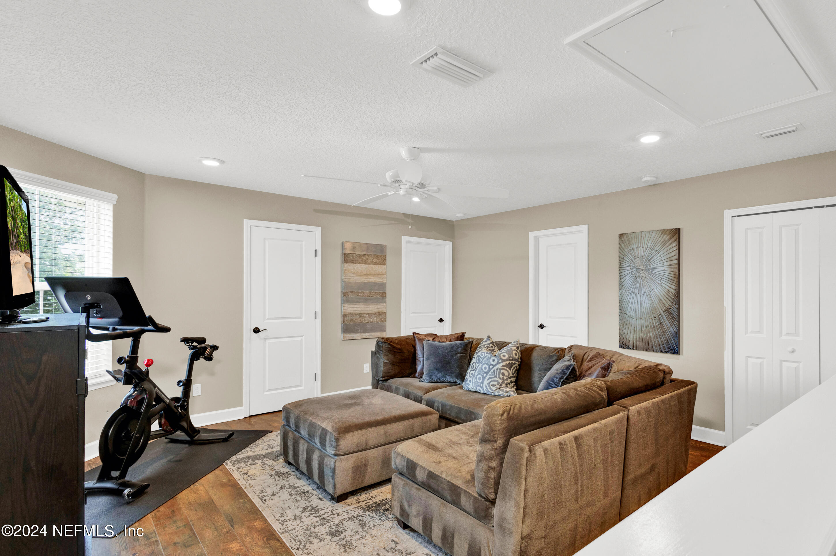 385 SANCTUARY Drive