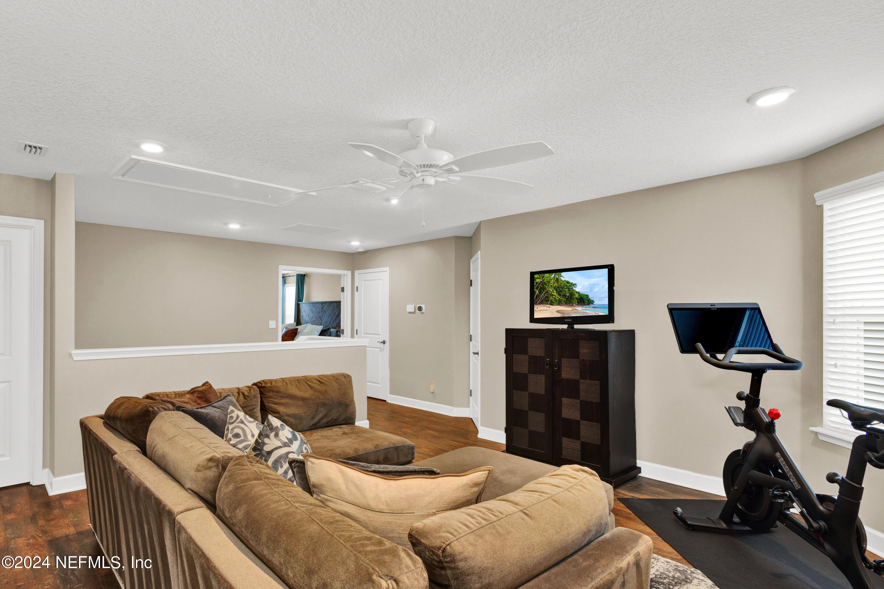 385 SANCTUARY Drive