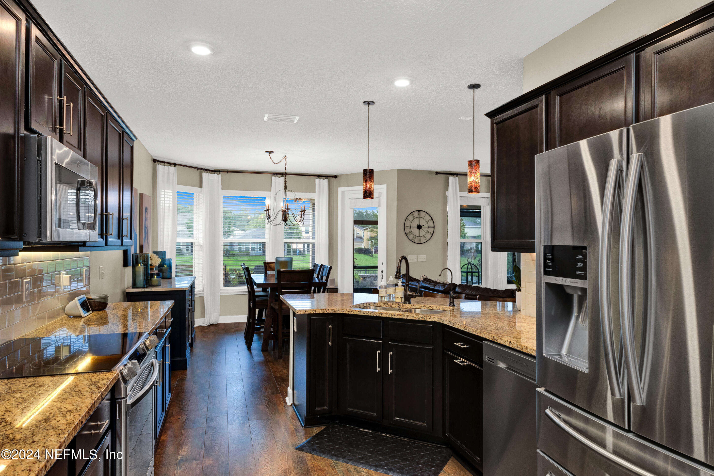 385 SANCTUARY Drive