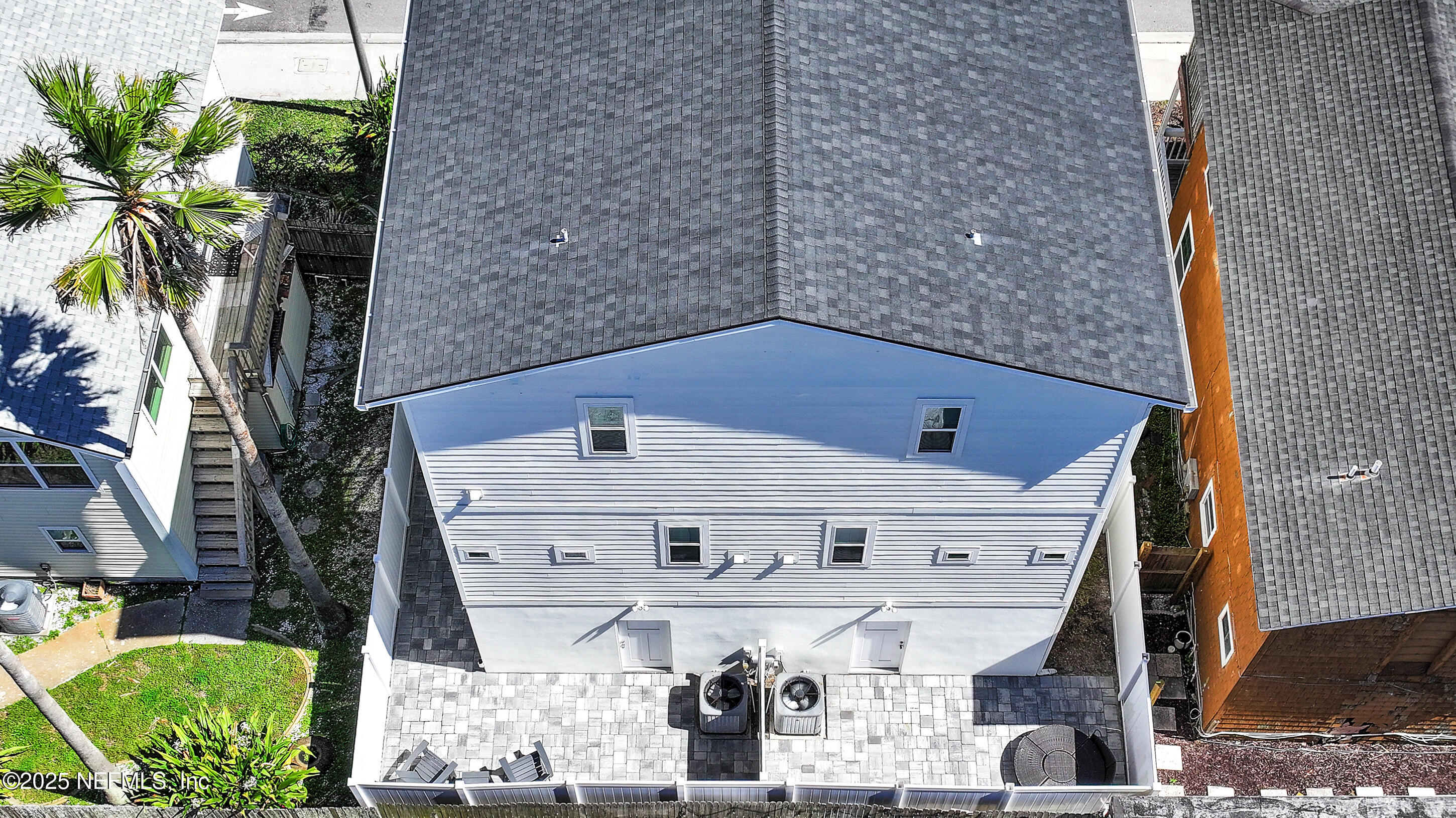 1306 1ST Street S