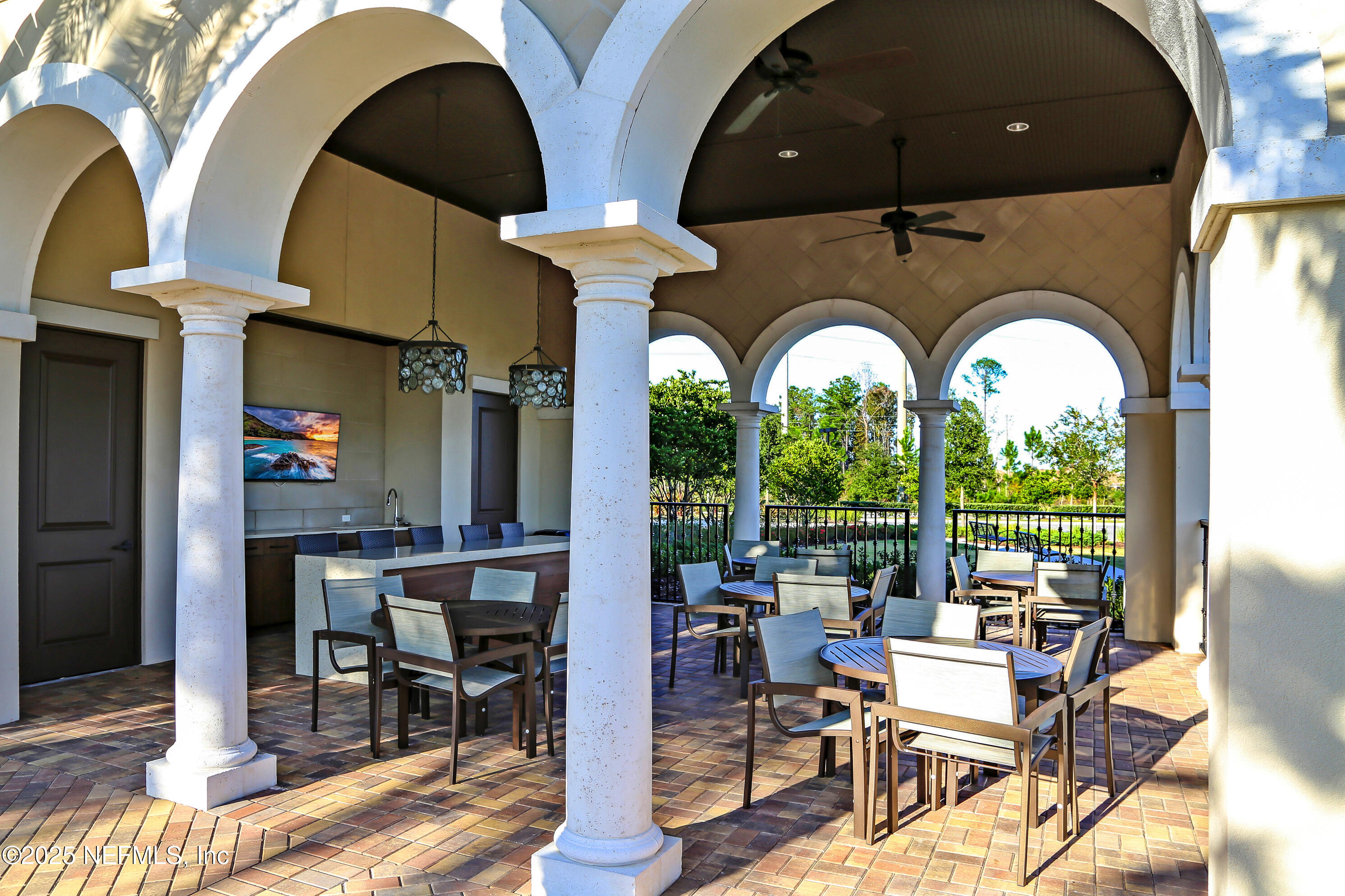 2628 CASSIA Lane