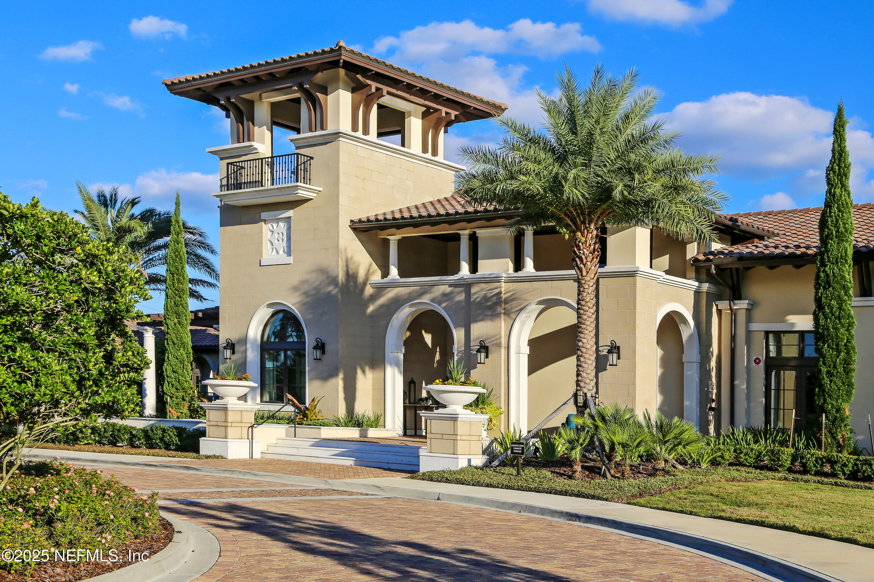 2628 CASSIA Lane