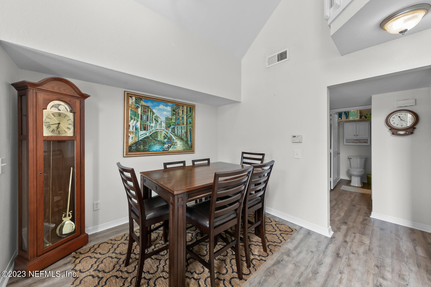 13703 RICHMOND PARK Drive N, 2108