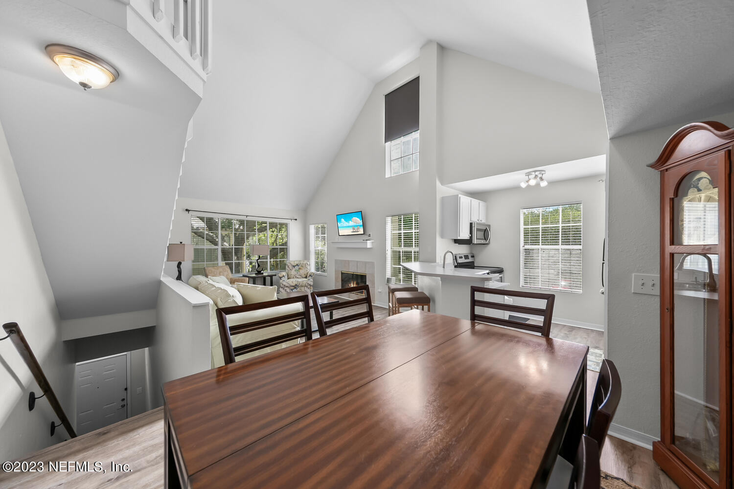 13703 RICHMOND PARK Drive N, 2108