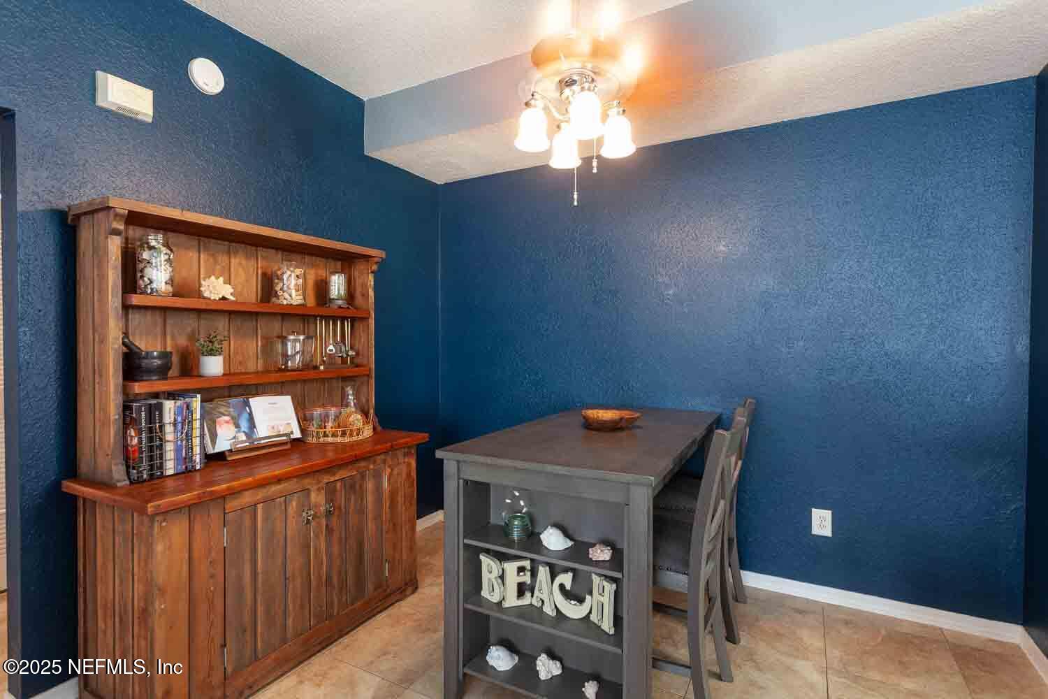 13700 RICHMOND PARK Drive, 403