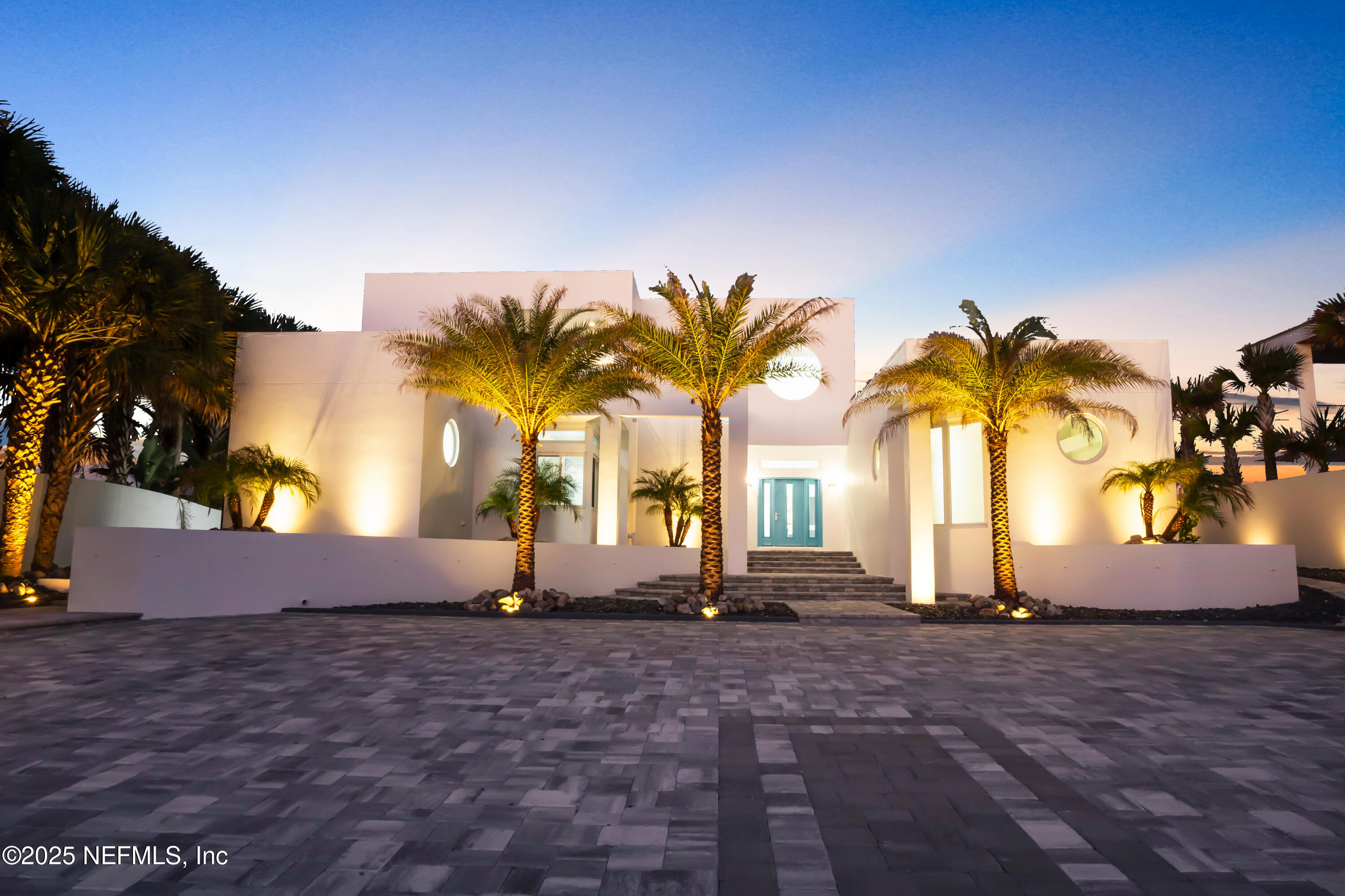 435 OCEAN SHORE Boulevard