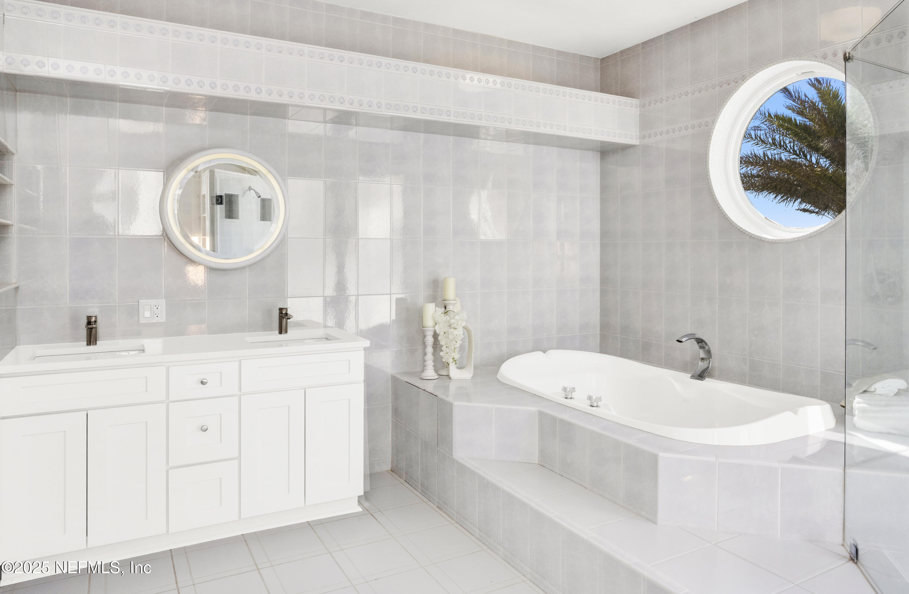 435 OCEAN SHORE Boulevard