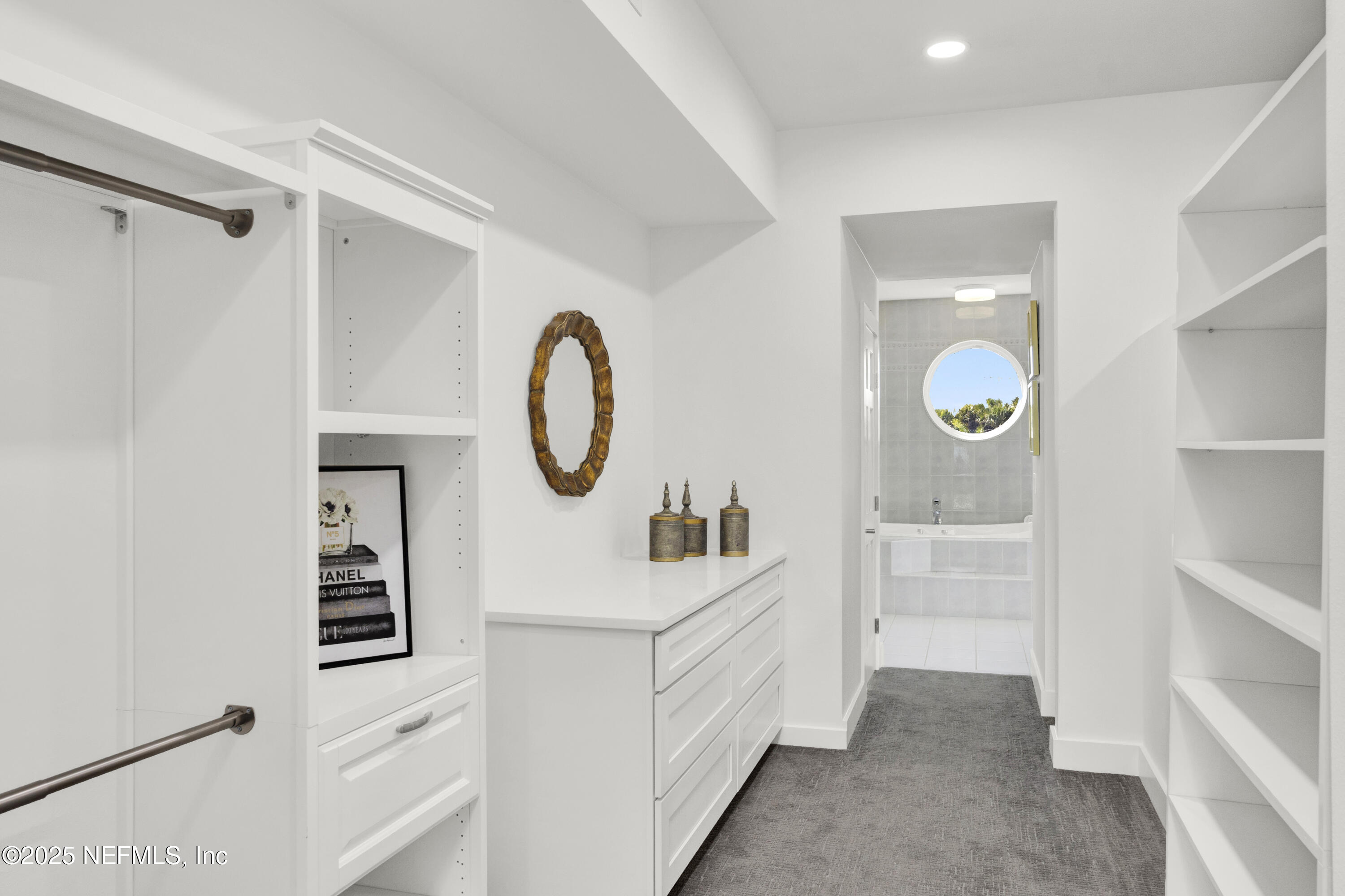 435 OCEAN SHORE Boulevard