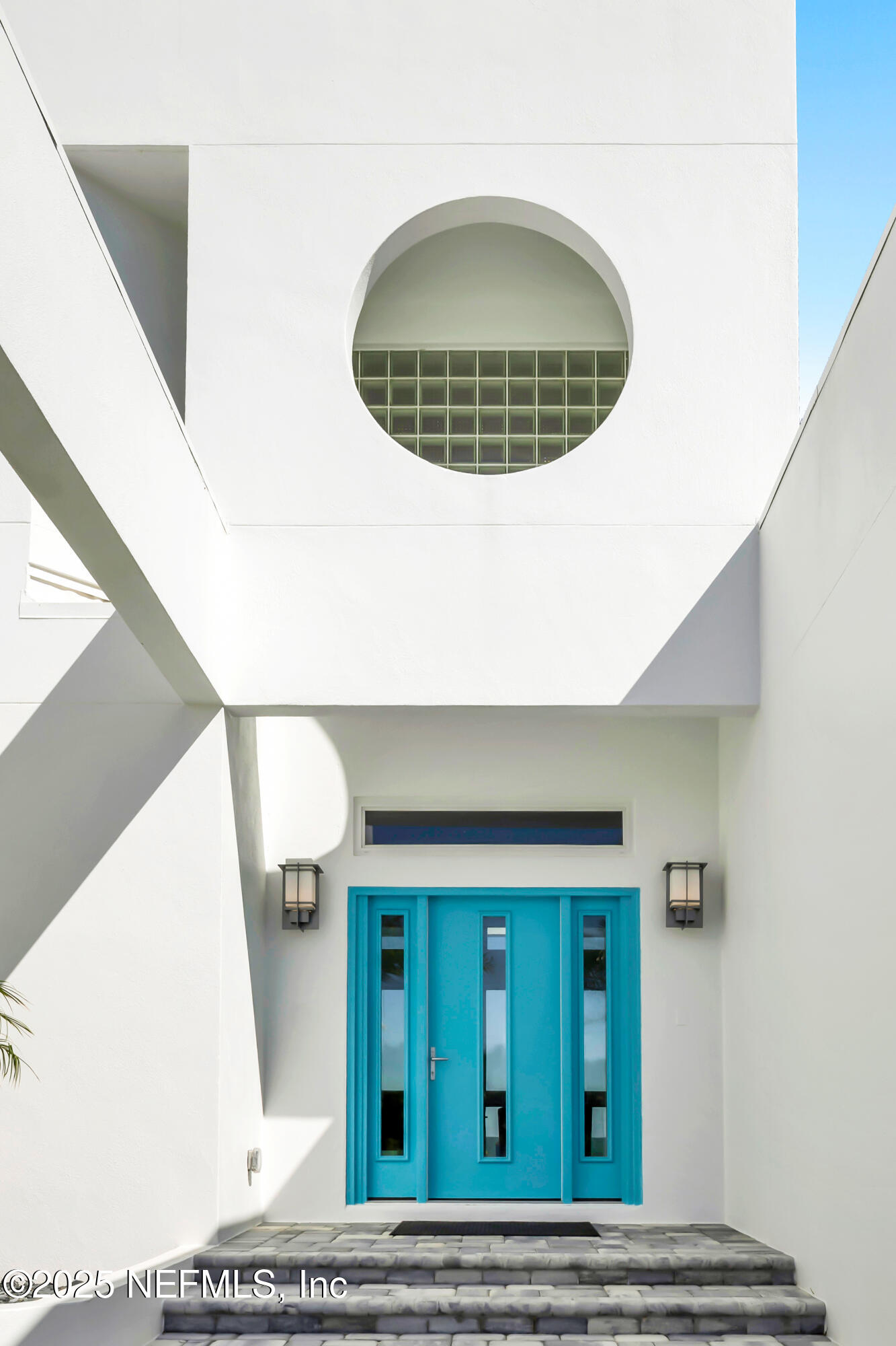 435 OCEAN SHORE Boulevard