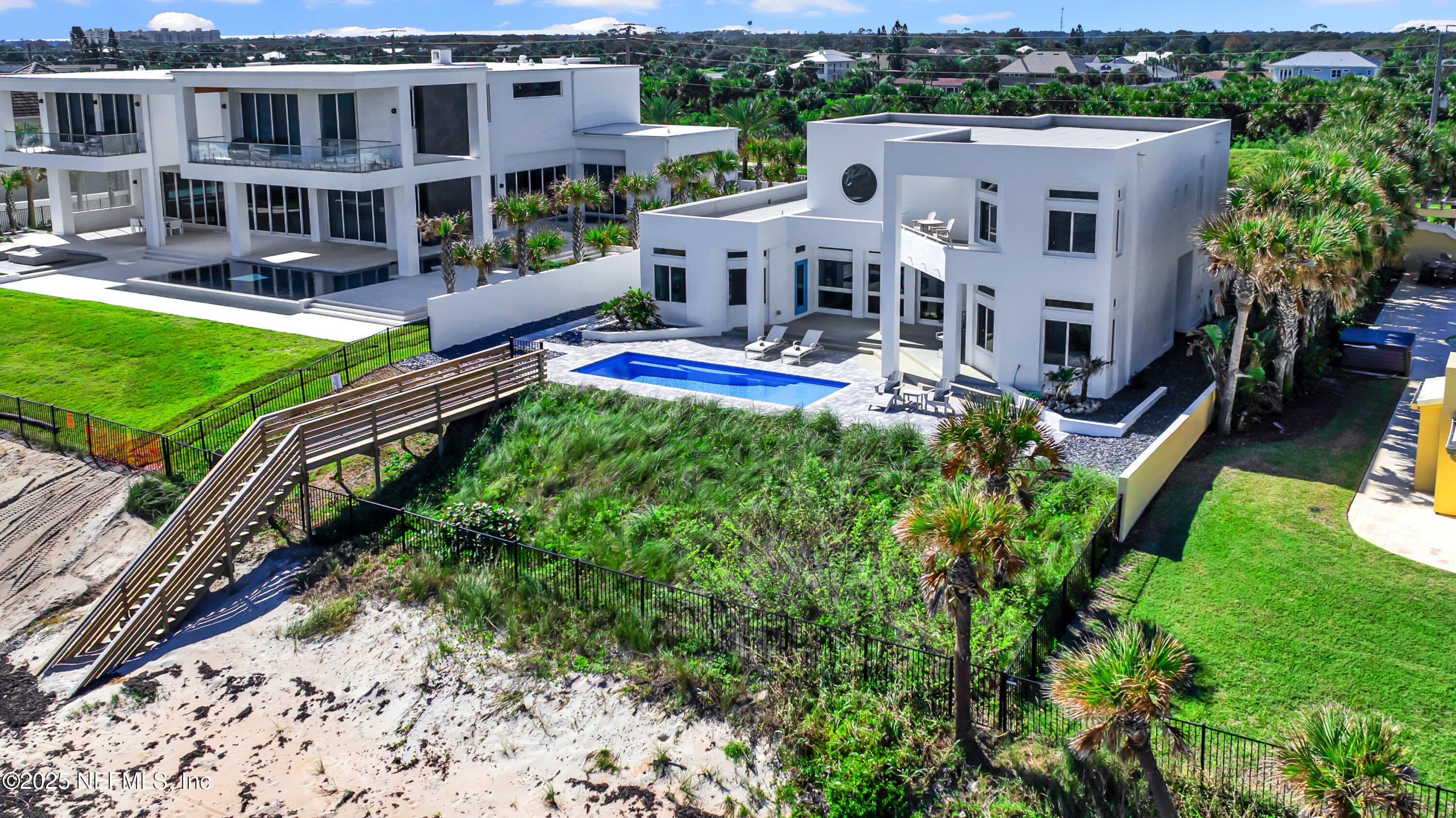435 OCEAN SHORE Boulevard