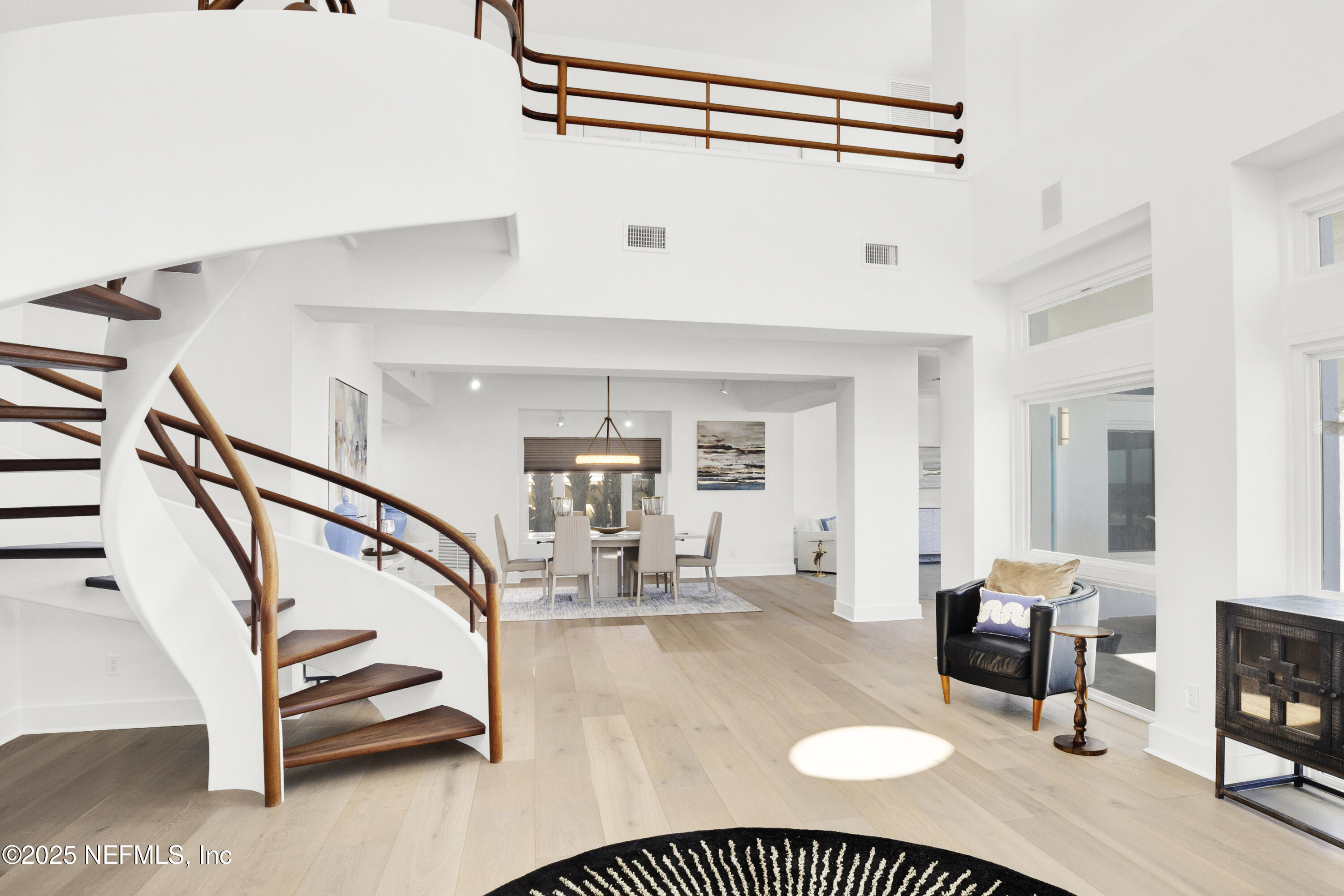 435 OCEAN SHORE Boulevard