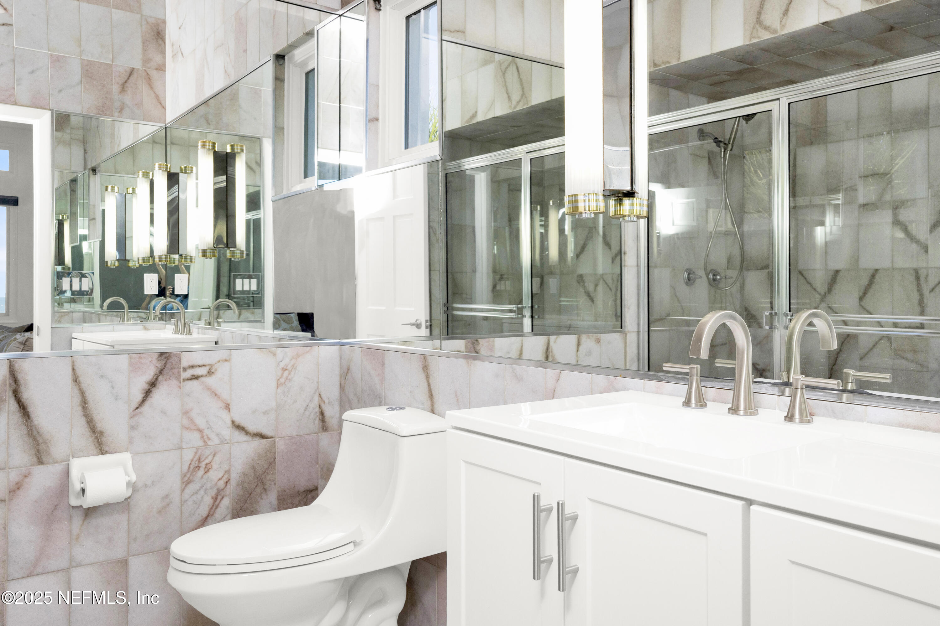 435 OCEAN SHORE Boulevard