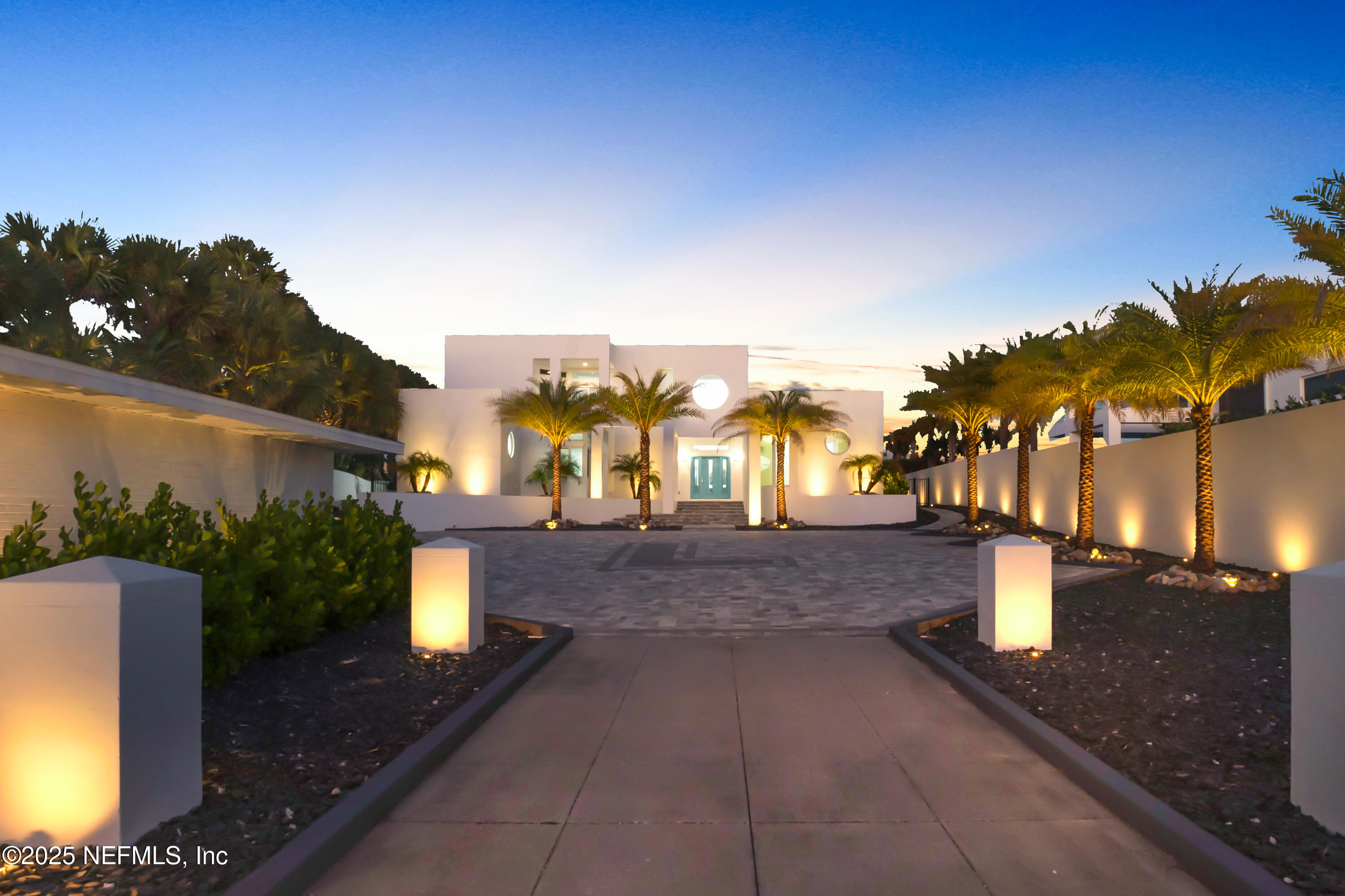 435 OCEAN SHORE Boulevard