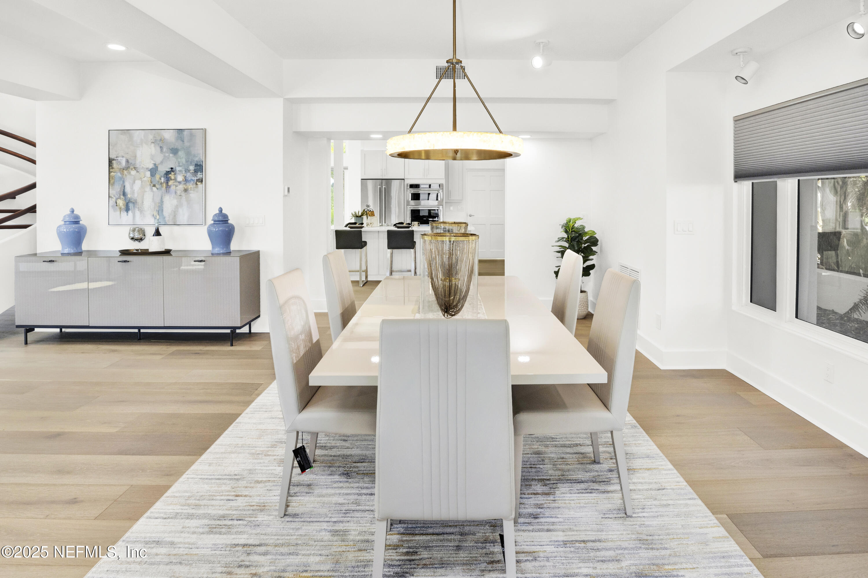 435 OCEAN SHORE Boulevard