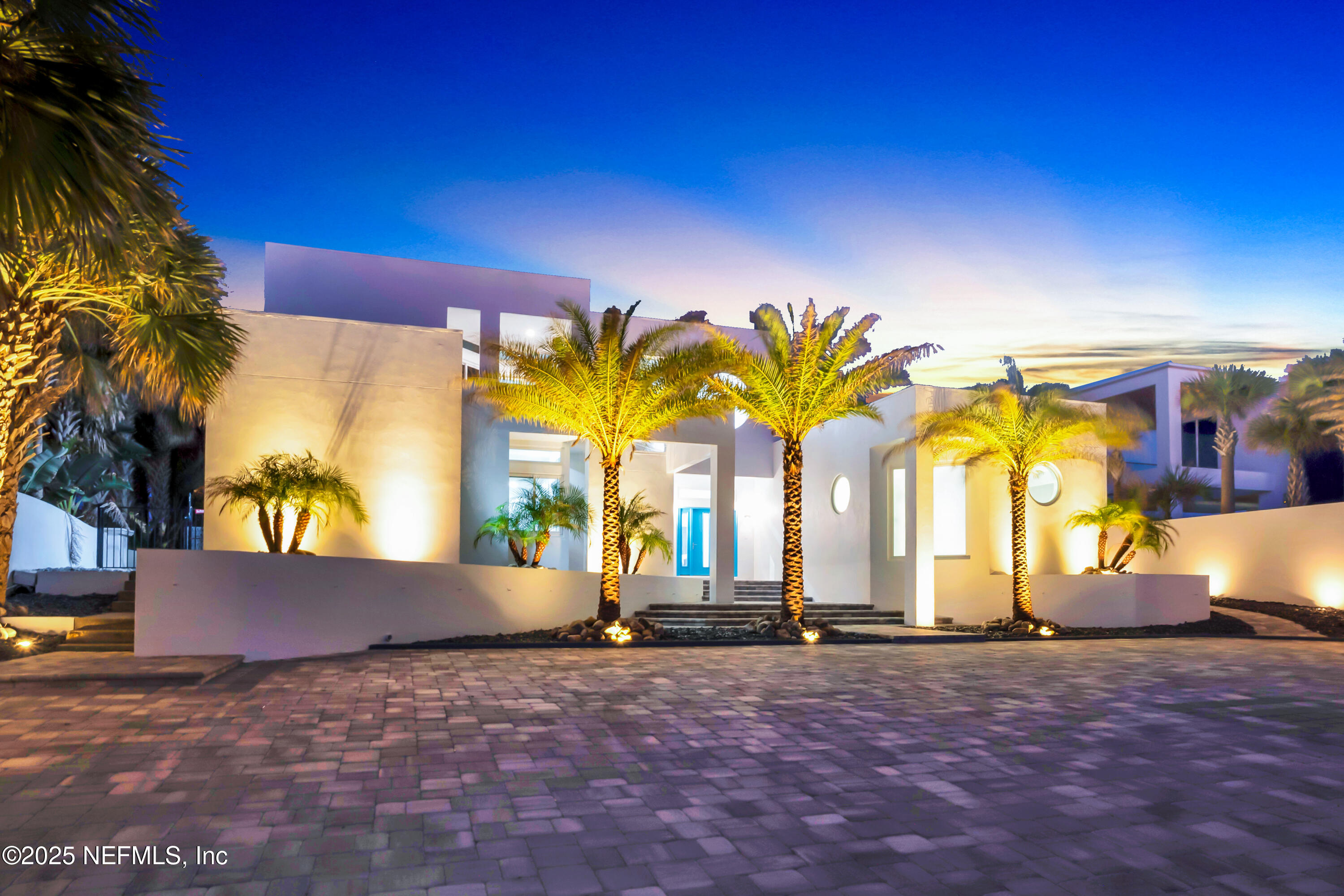 435 OCEAN SHORE Boulevard