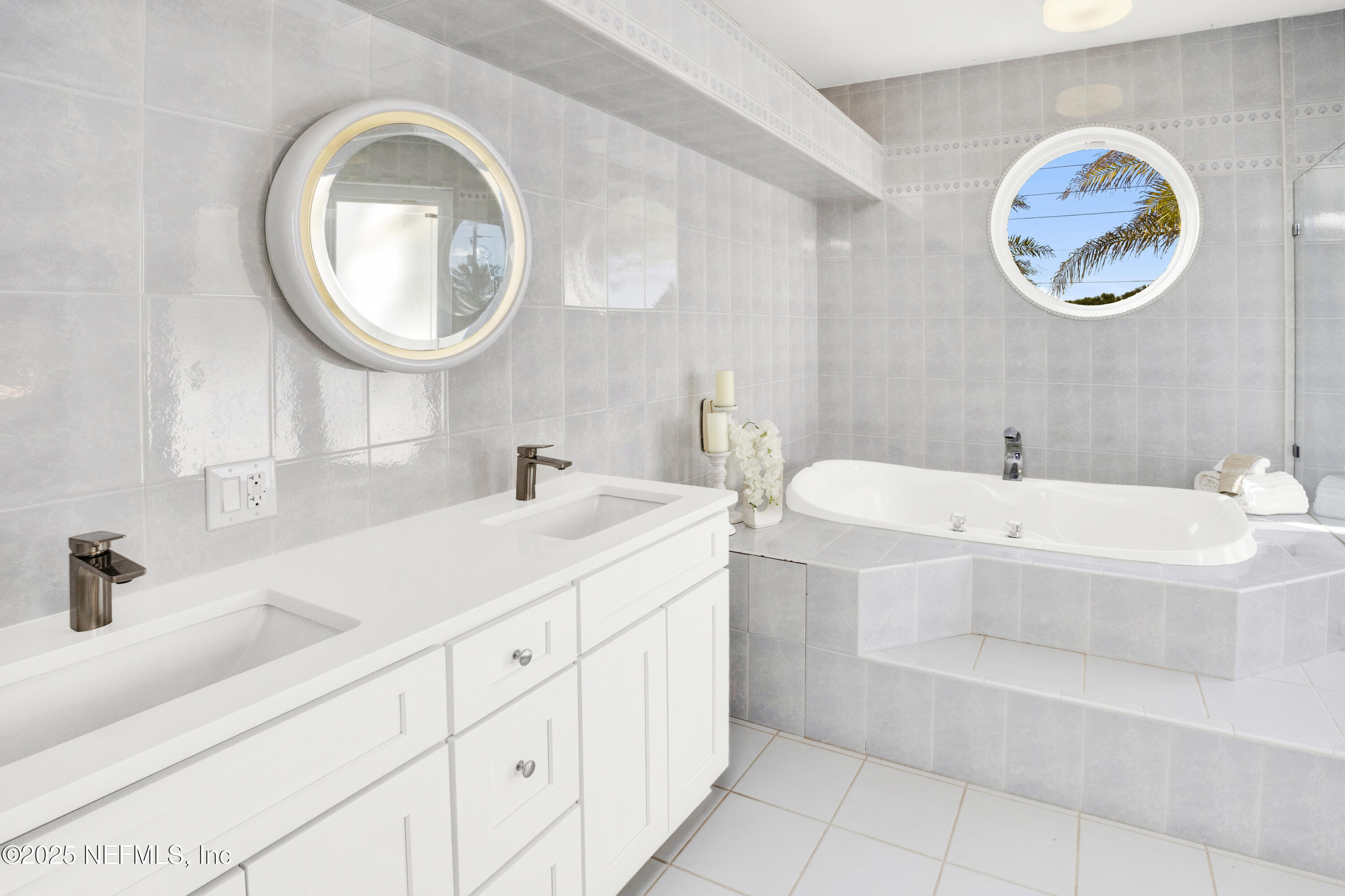 435 OCEAN SHORE Boulevard