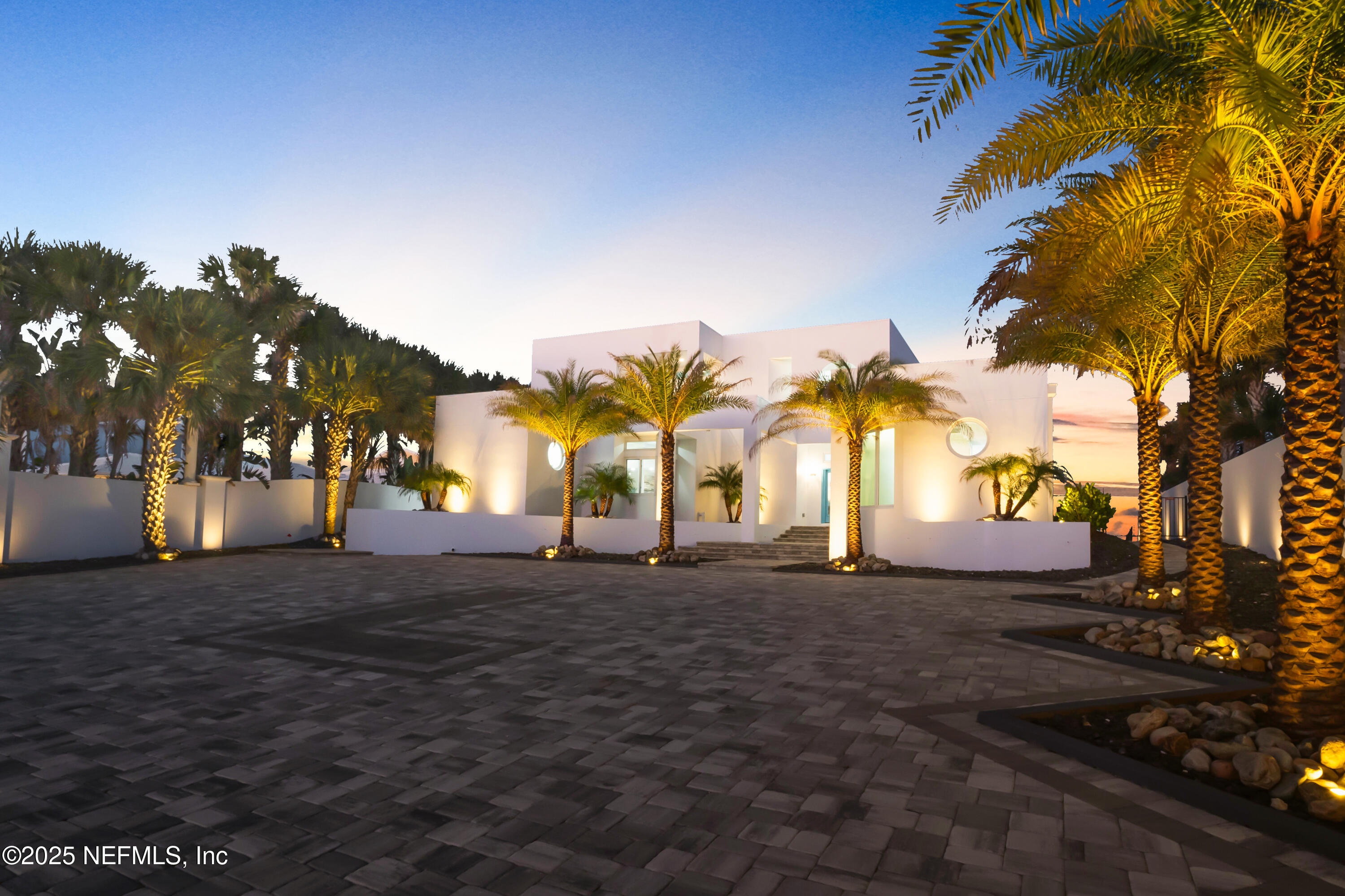 435 OCEAN SHORE Boulevard