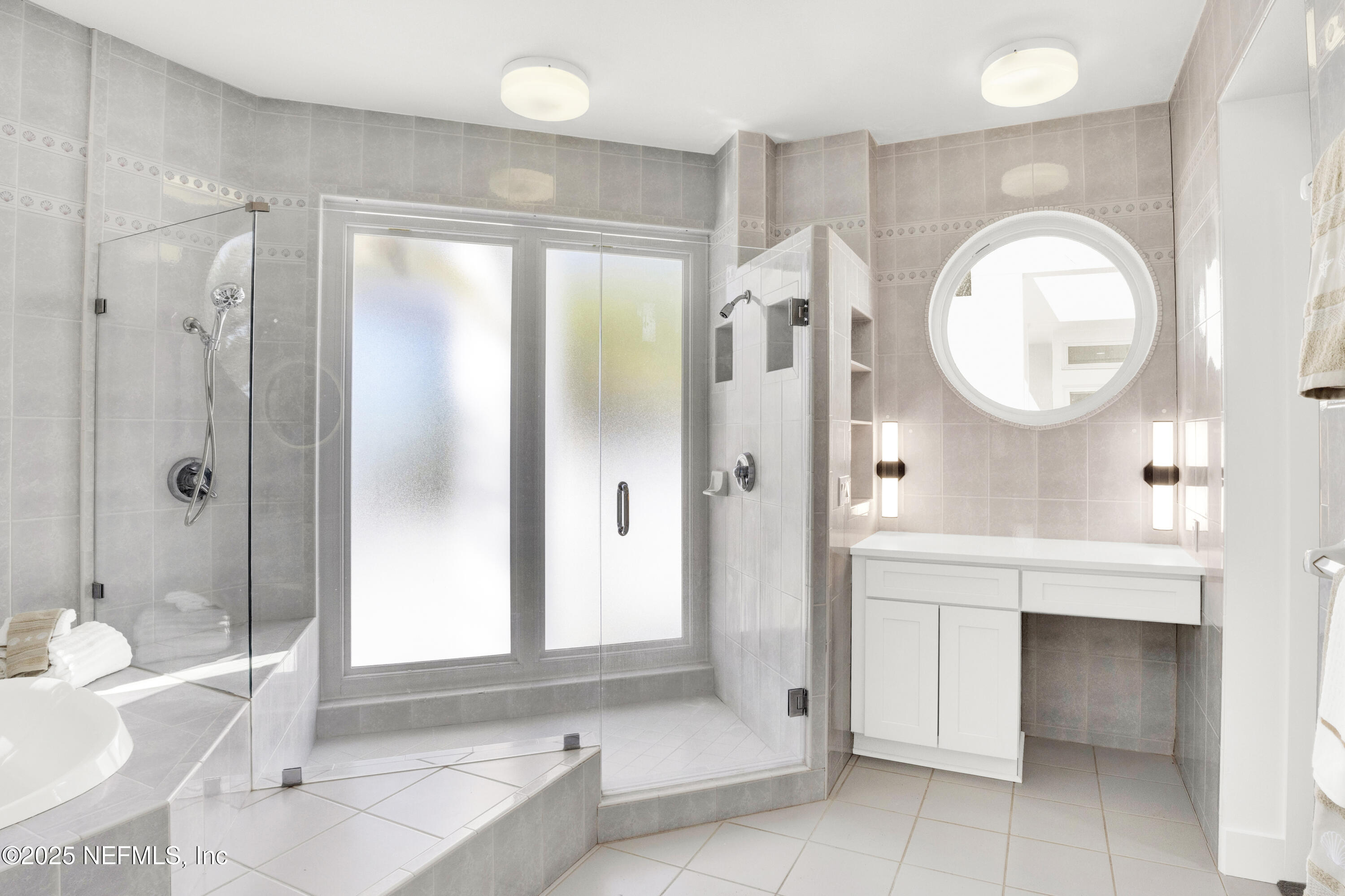 435 OCEAN SHORE Boulevard