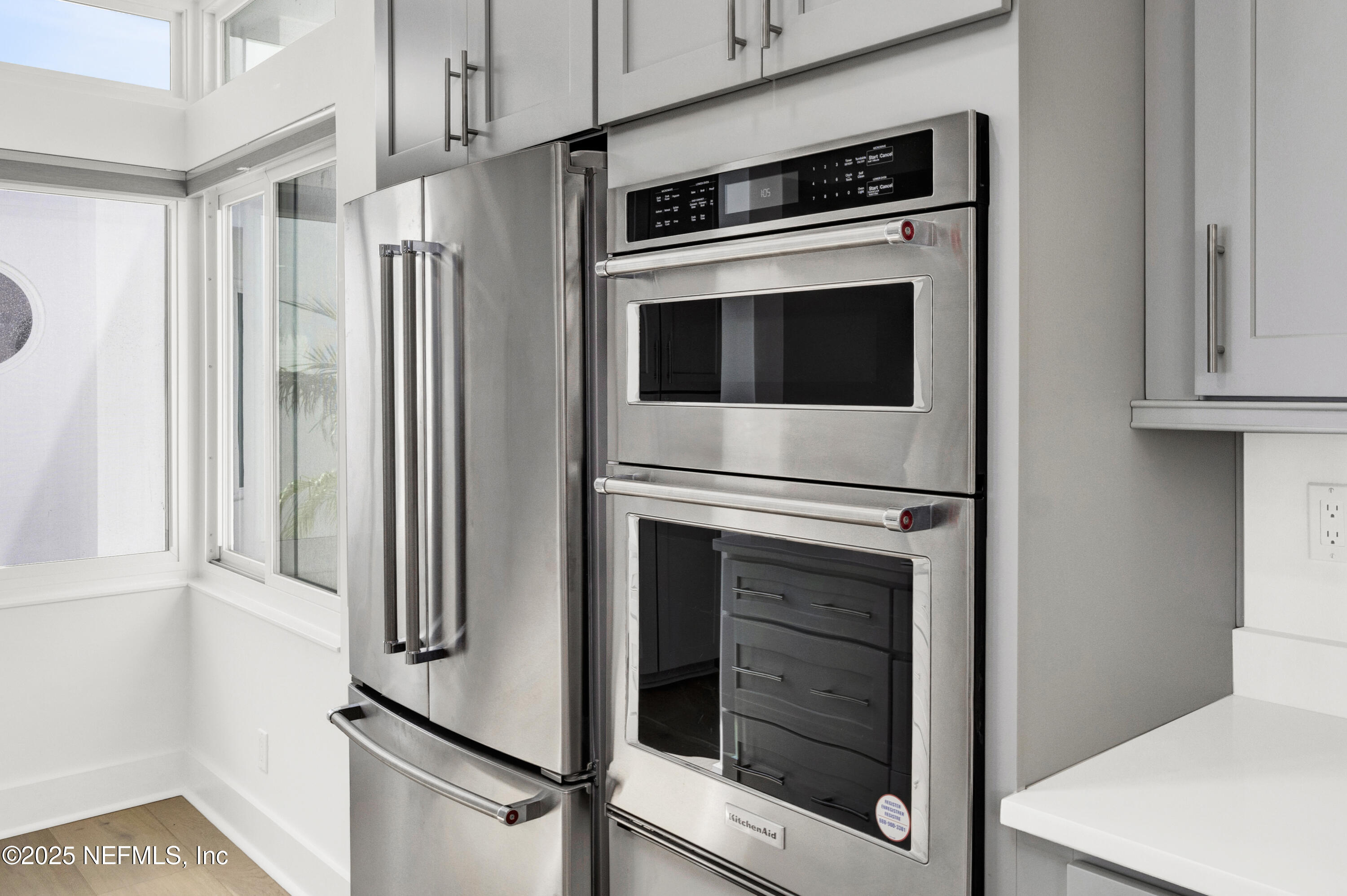 435 OCEAN SHORE Boulevard