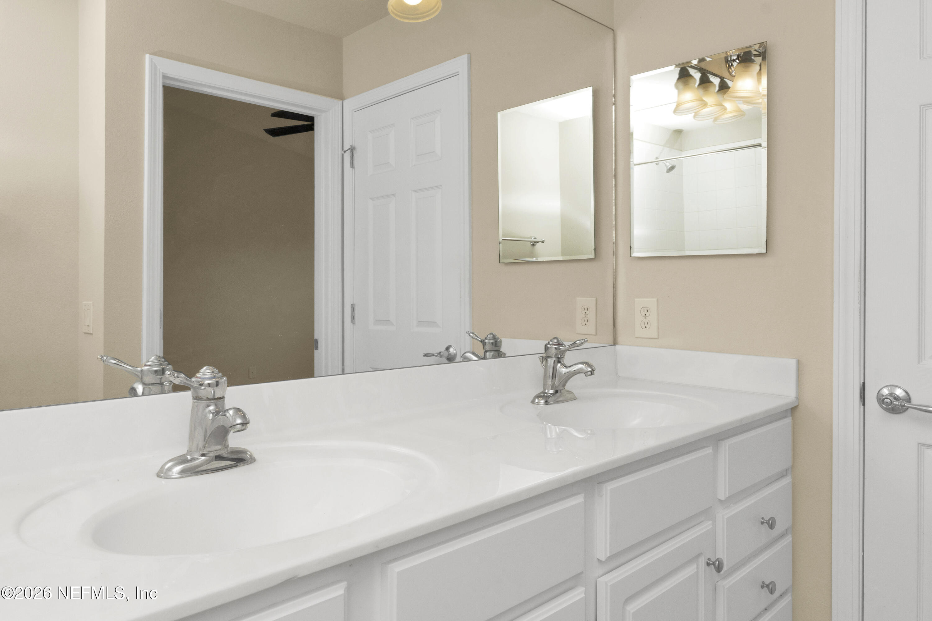 13450 ENGLISH PEAK Court