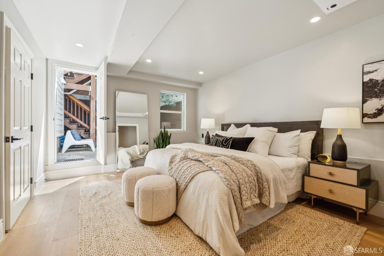 1029-1031 Jackson Street