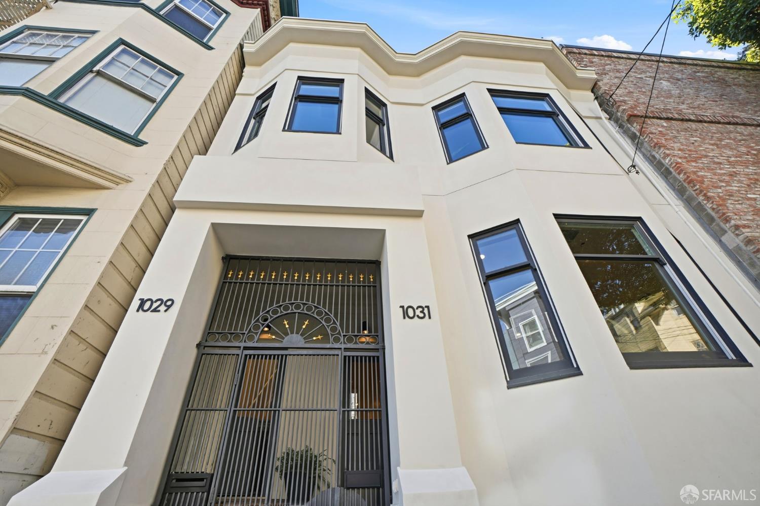 1029-1031 Jackson Street