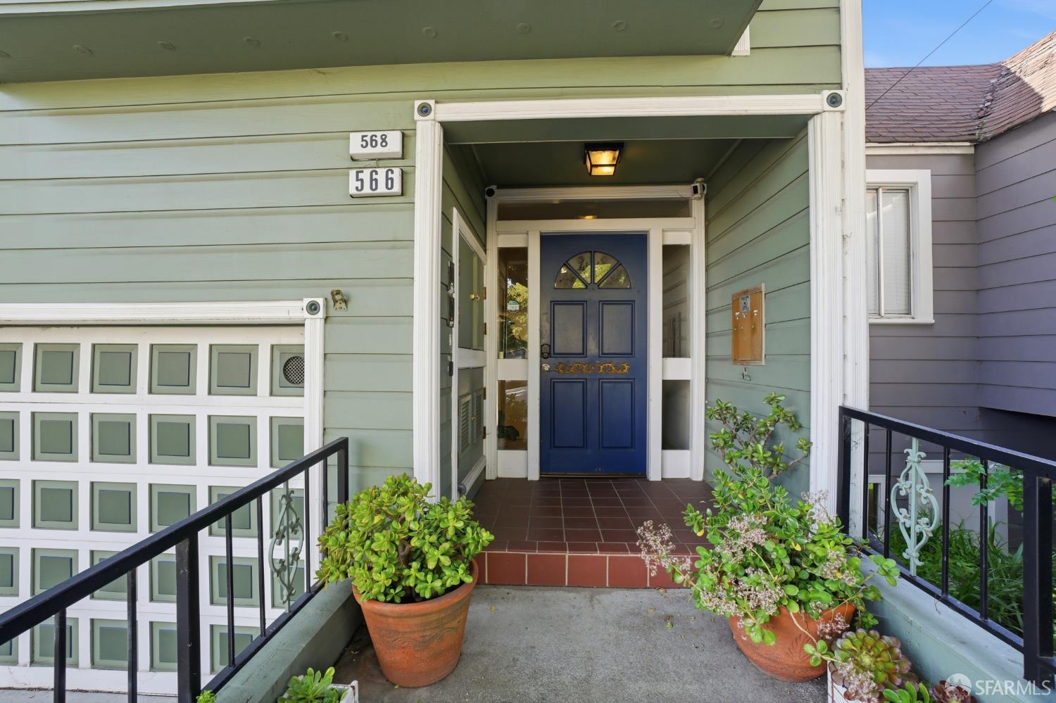 566-568 Mississippi Street