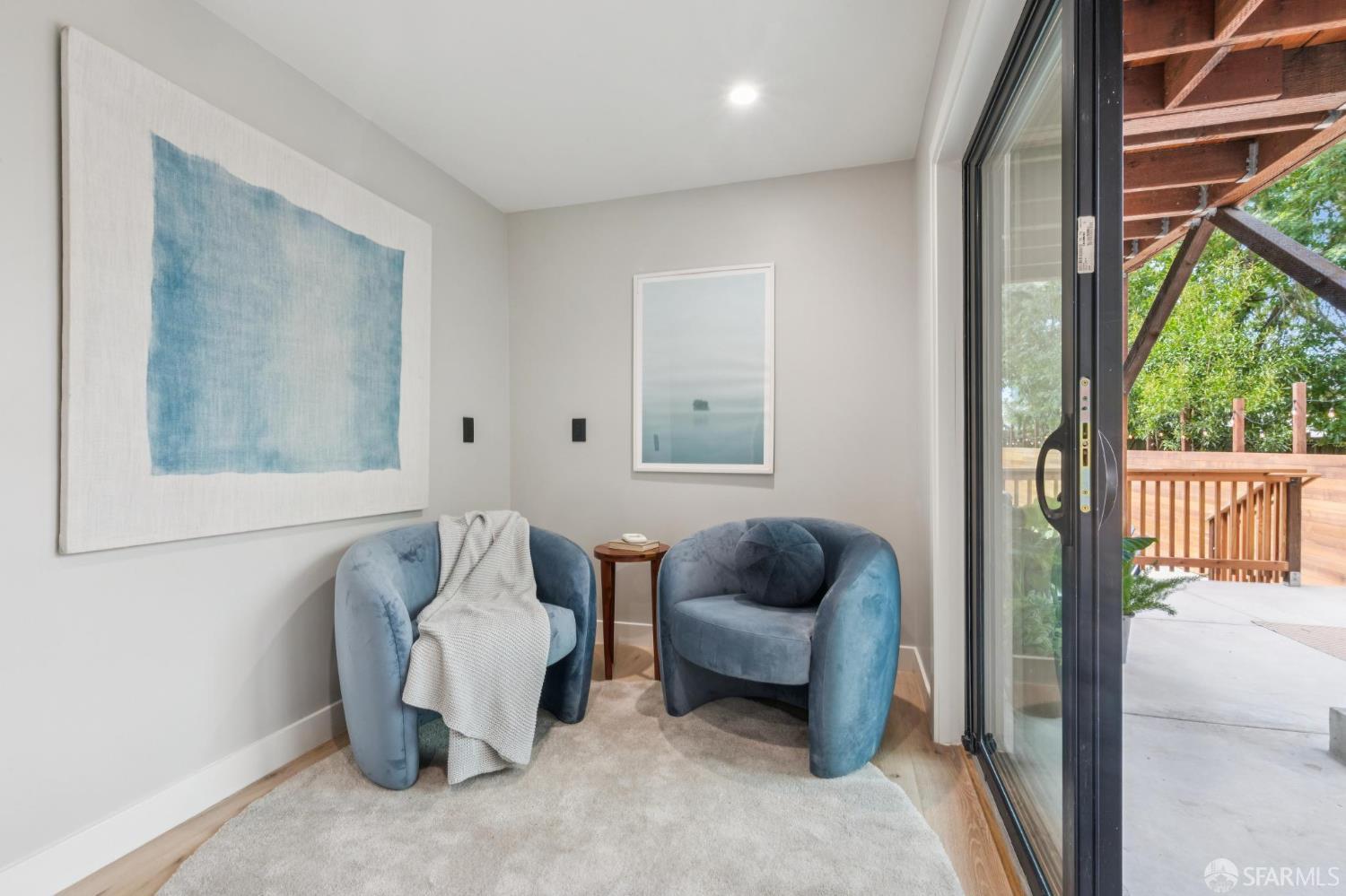 1460-1462 Waller Street