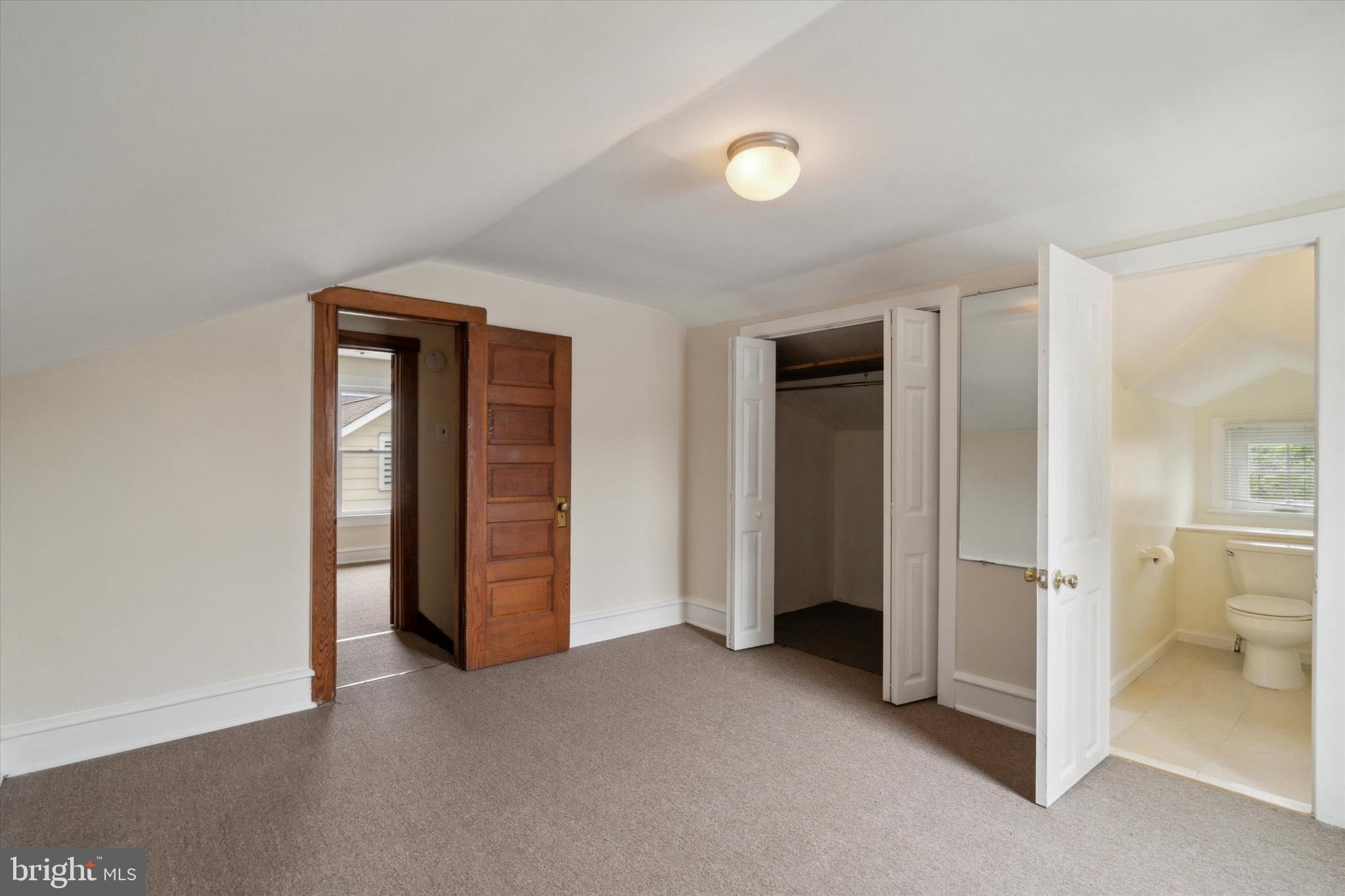 12 E COLLINGSWOOD AVENUE