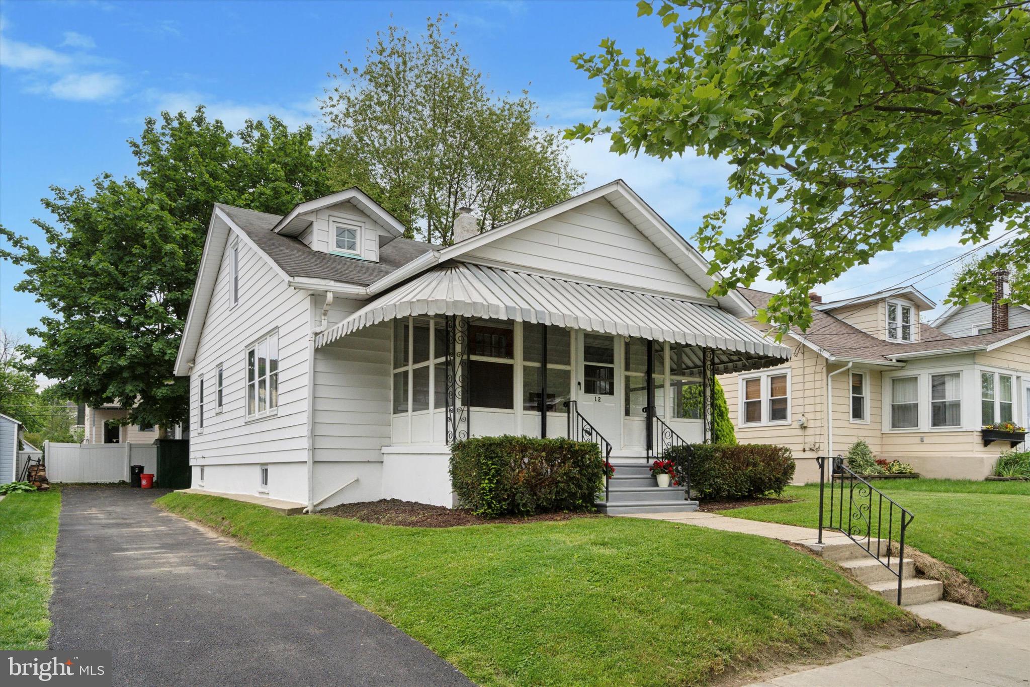 12 E COLLINGSWOOD AVENUE