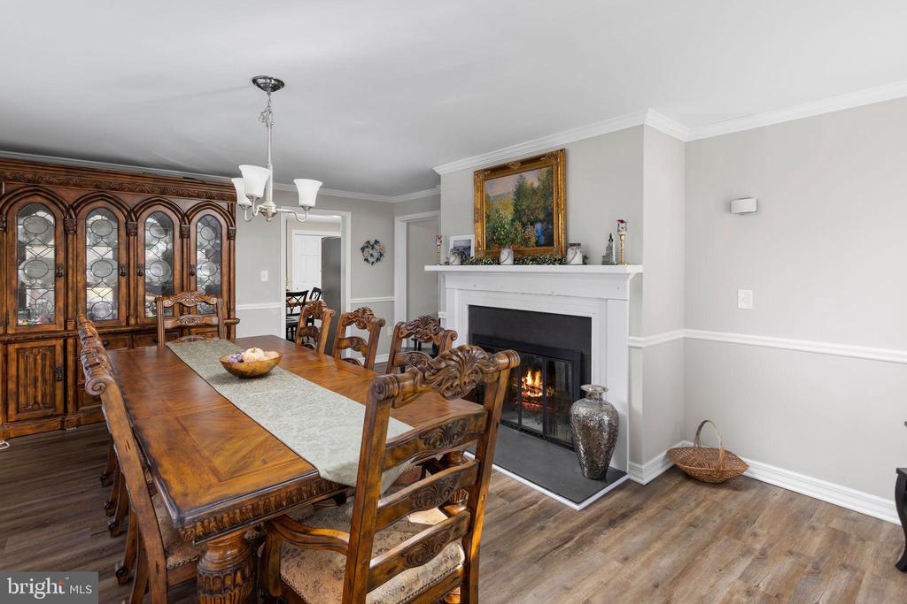 87 UNCLE PETES ROAD