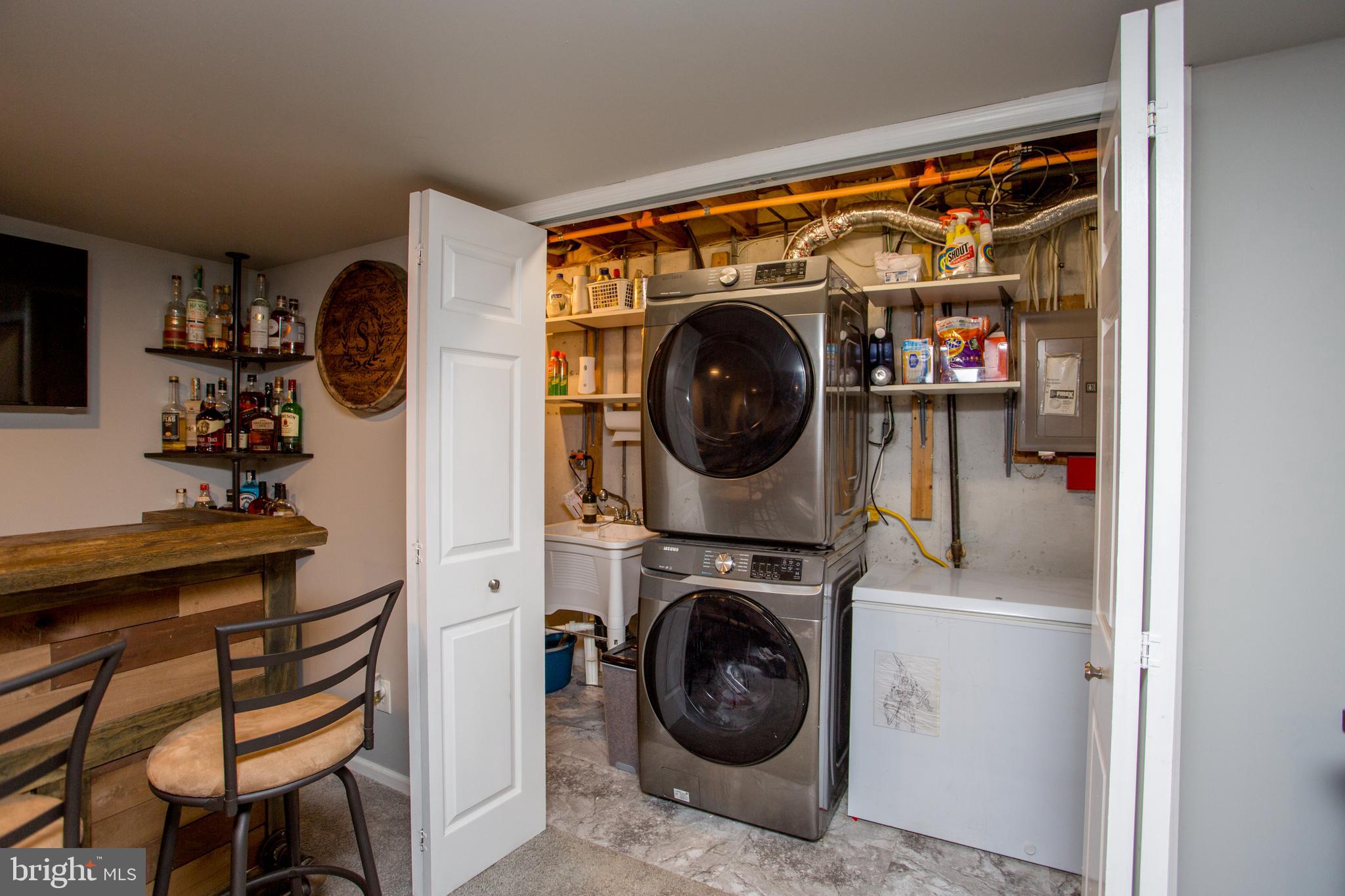 2014 CREEKSIDE COURT 33