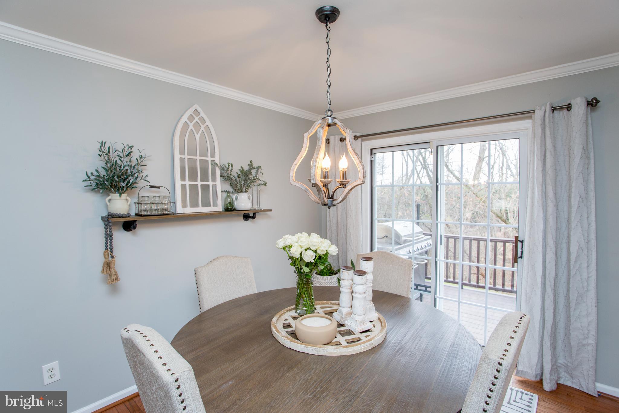 2014 CREEKSIDE COURT 33