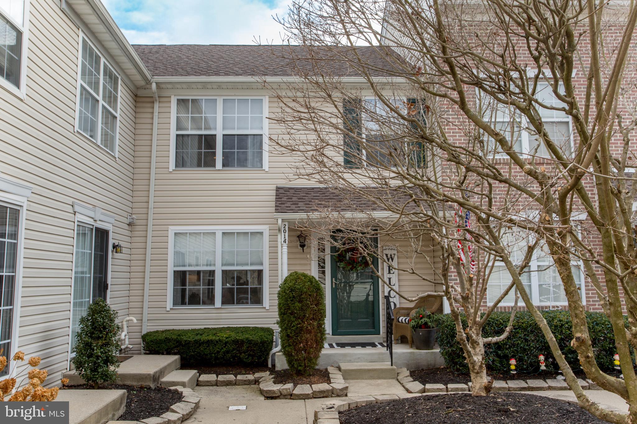 2014 CREEKSIDE COURT 33