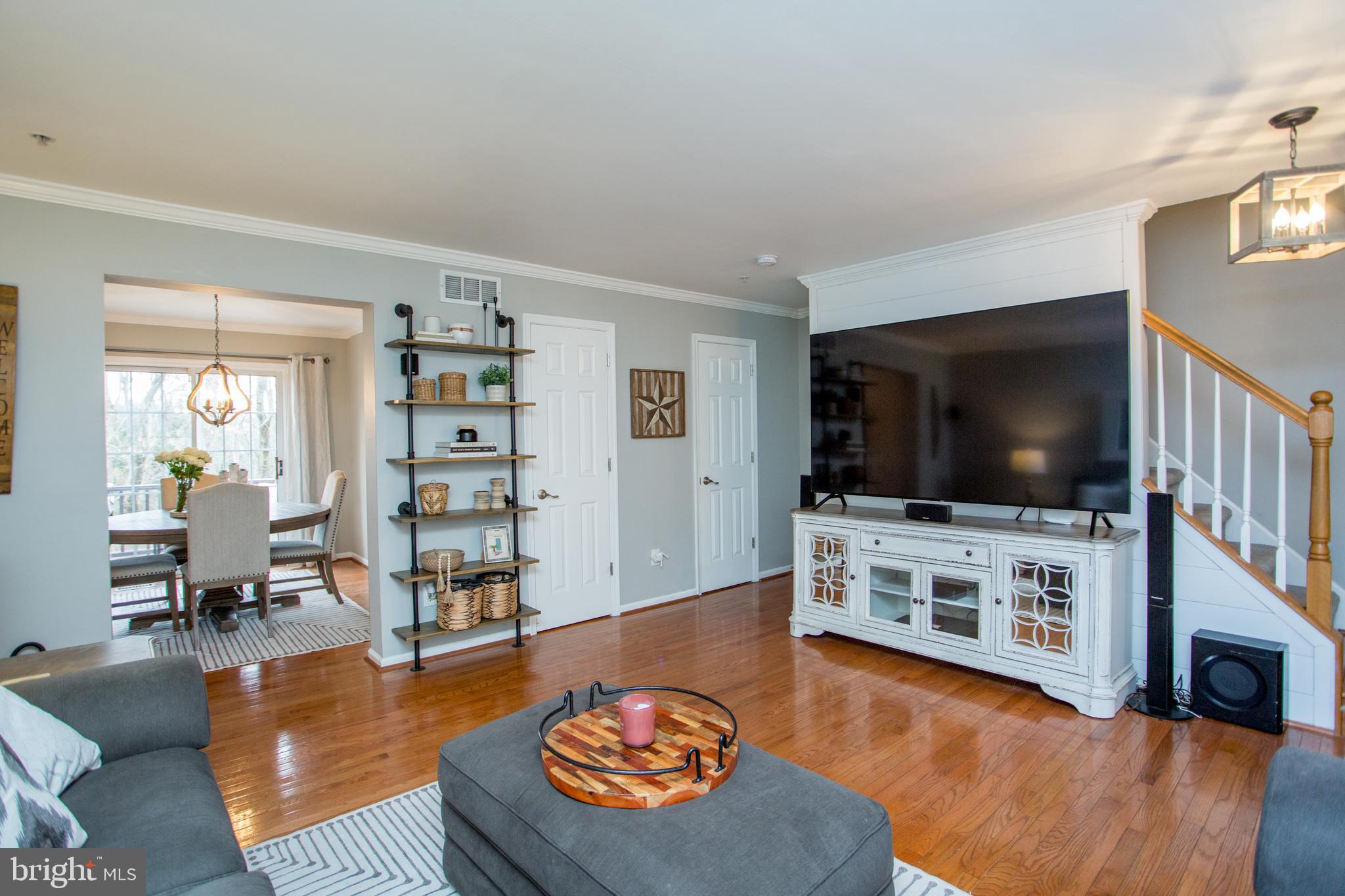 2014 CREEKSIDE COURT 33