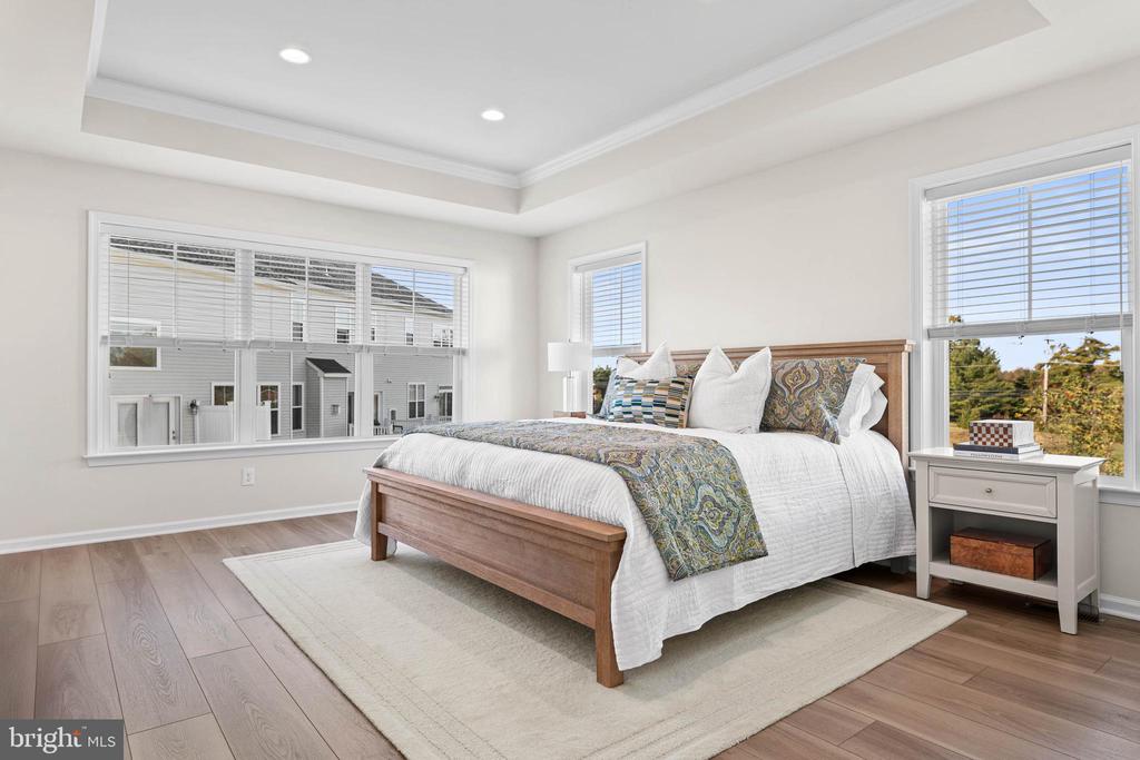 10 SPRING MILL ROAD