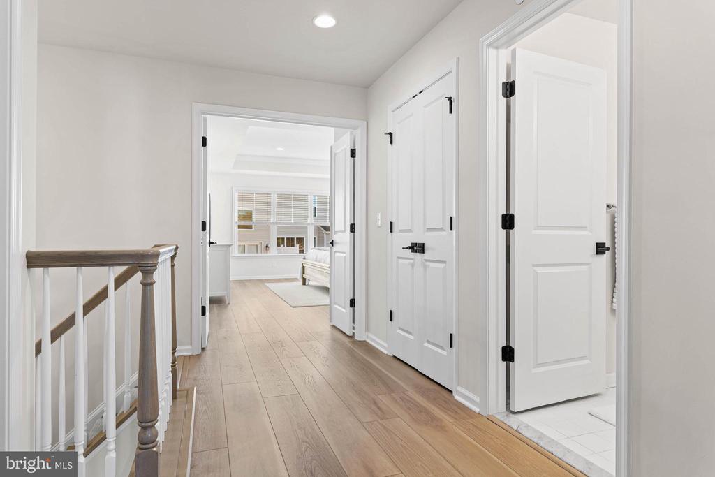 10 SPRING MILL ROAD