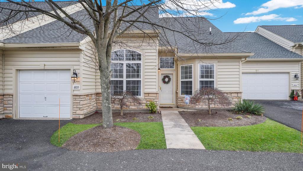 1805 REGENCY COURT 146