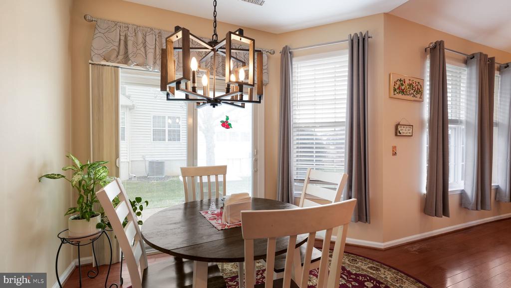 1805 REGENCY COURT 146