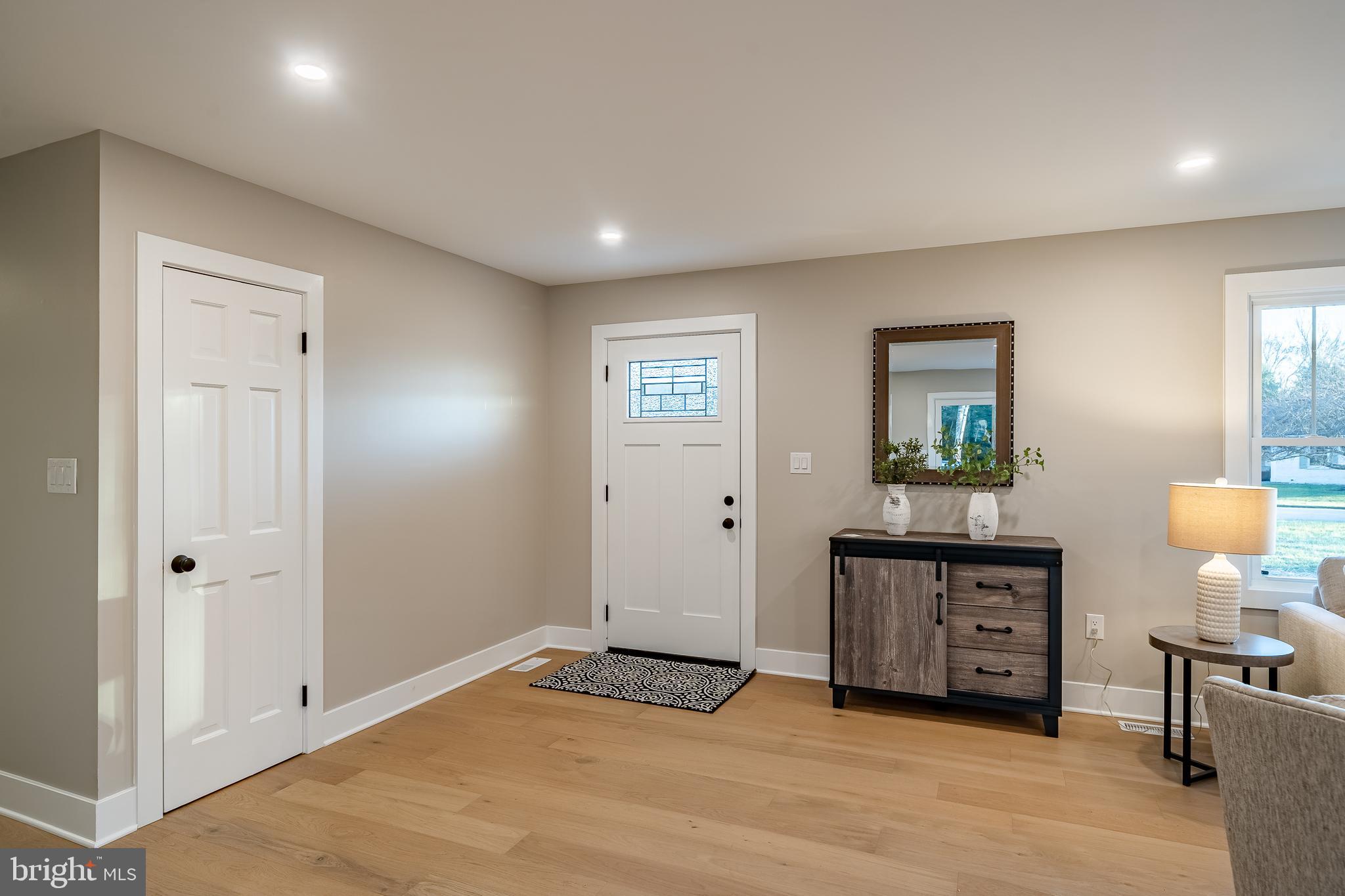 1104 TIMBERLAND DRIVE