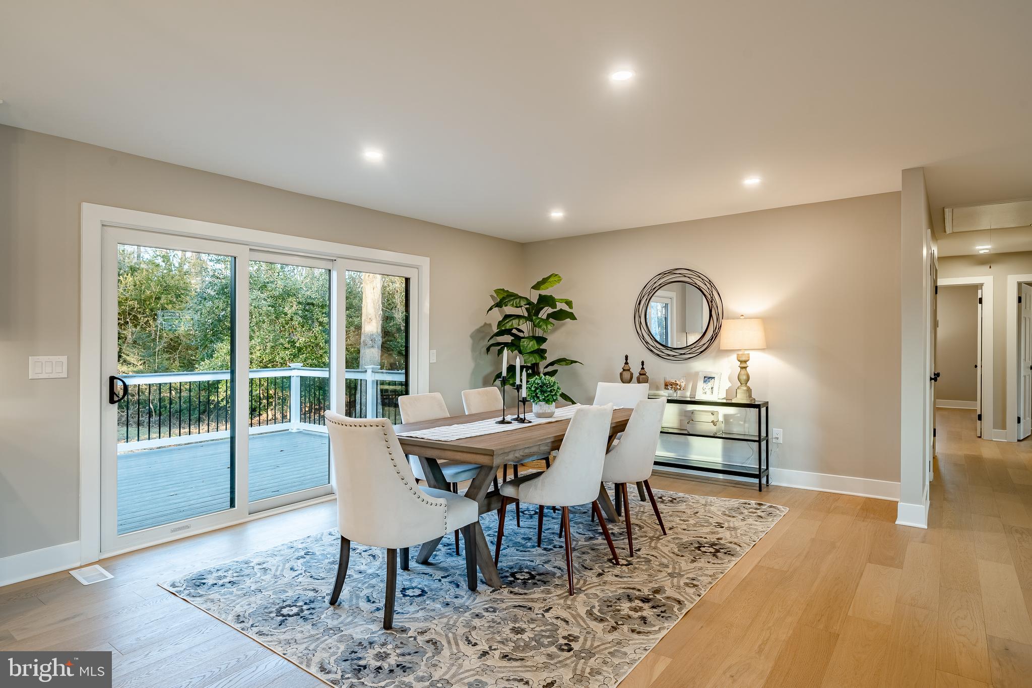 1104 TIMBERLAND DRIVE