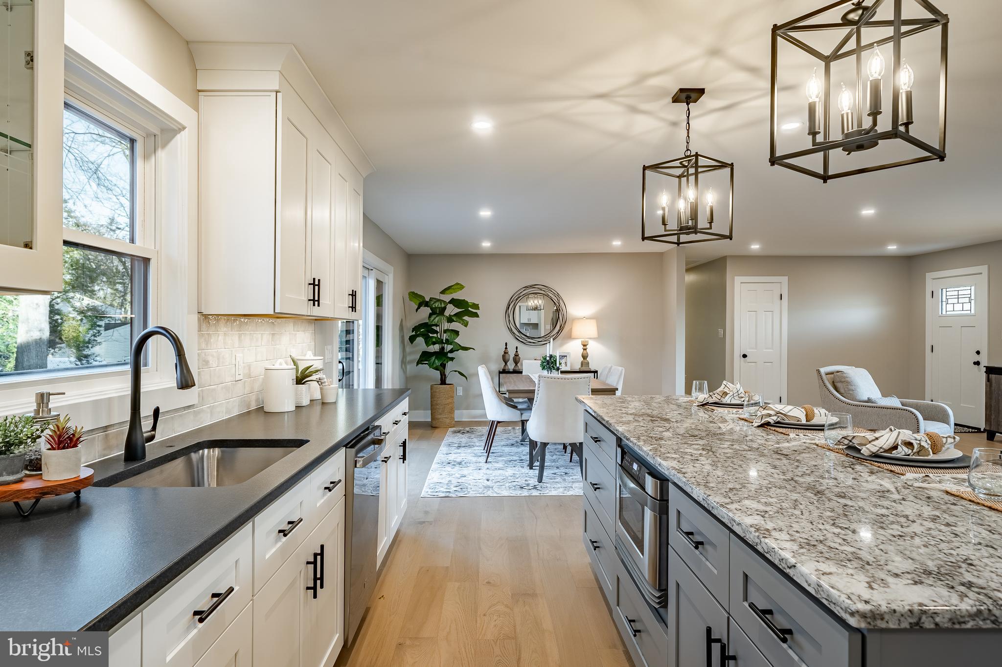 1104 TIMBERLAND DRIVE